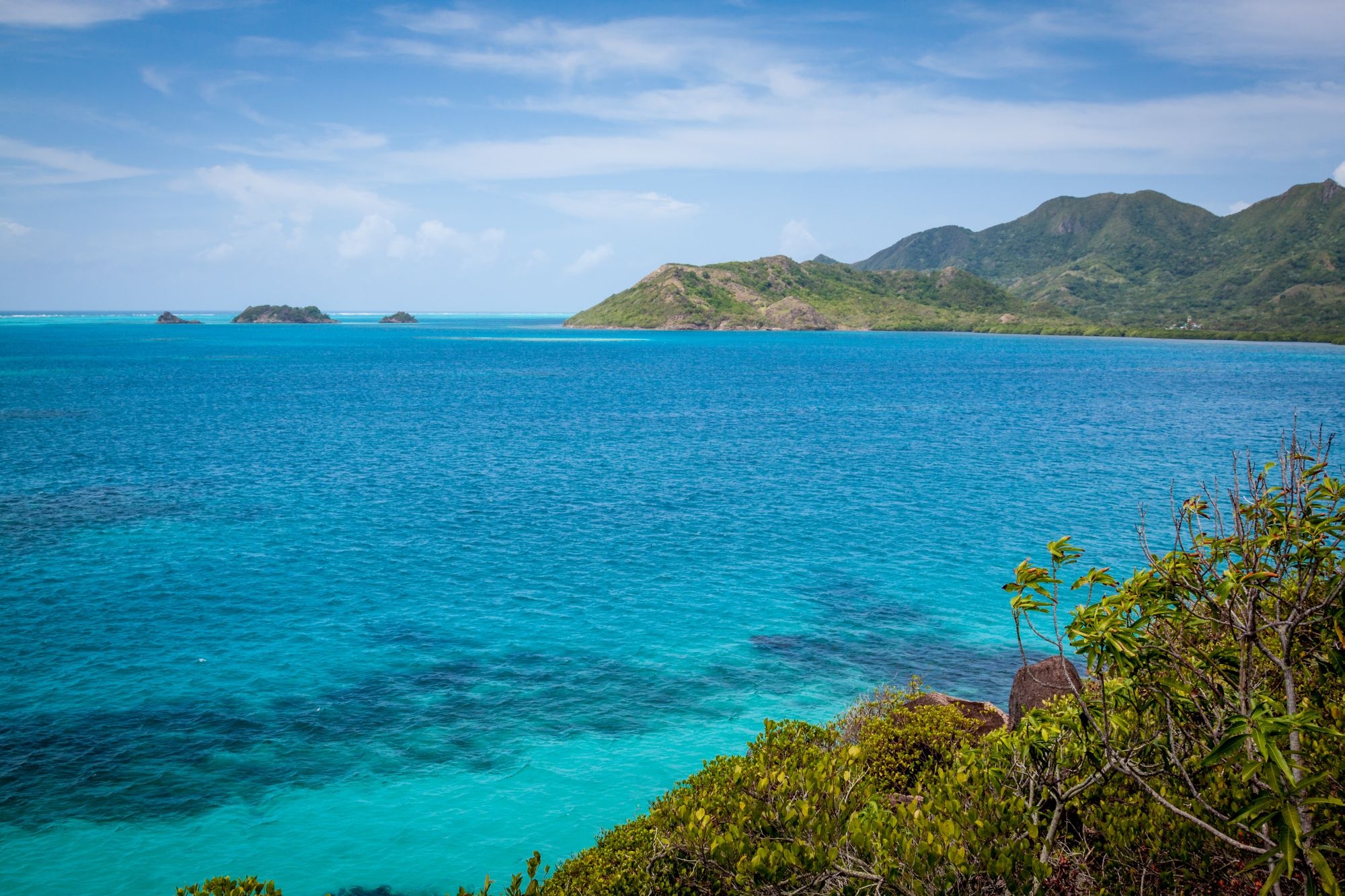 Scuba diving in Providencia, Underwater wonders, Coral reefs, Marine biodiversity, 2000x1340 HD Desktop