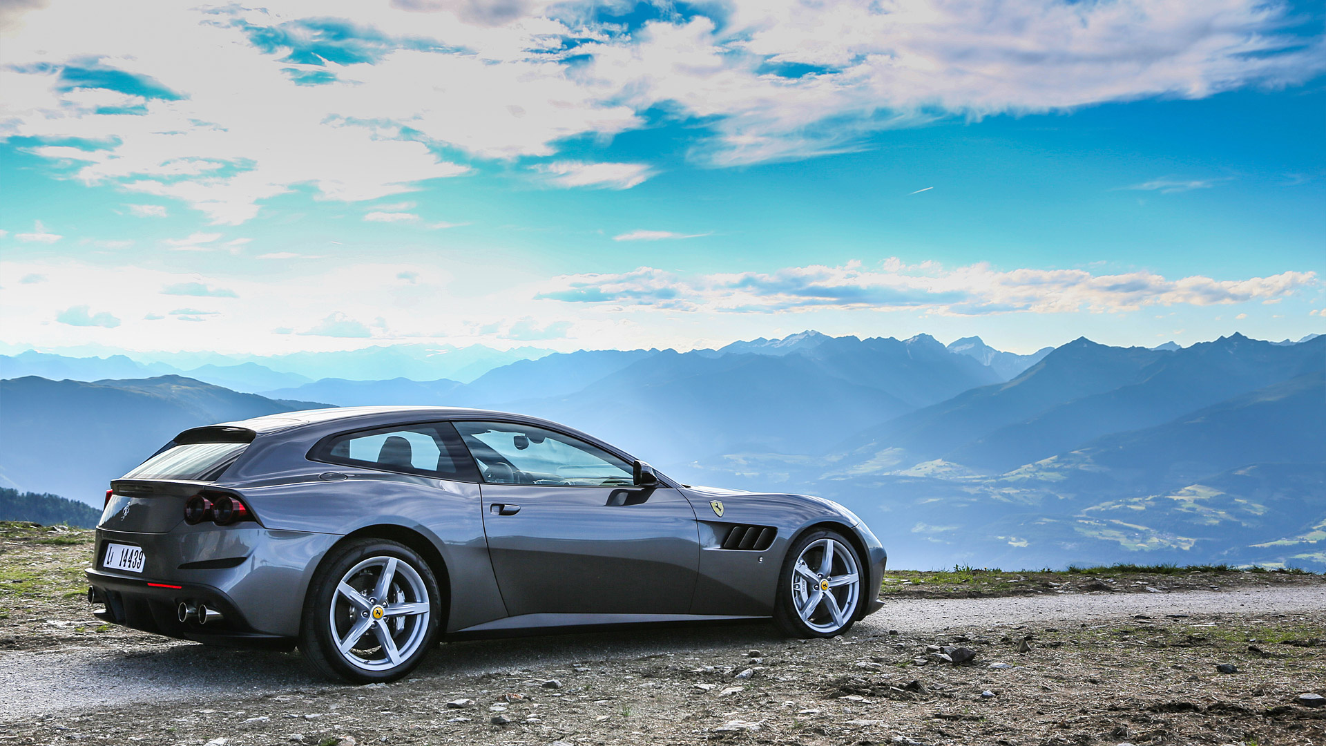 Ferrari GTC4 Lusso, Stunning wallpapers, High-definition images, Fine art of Ferrari, 1920x1080 Full HD Desktop