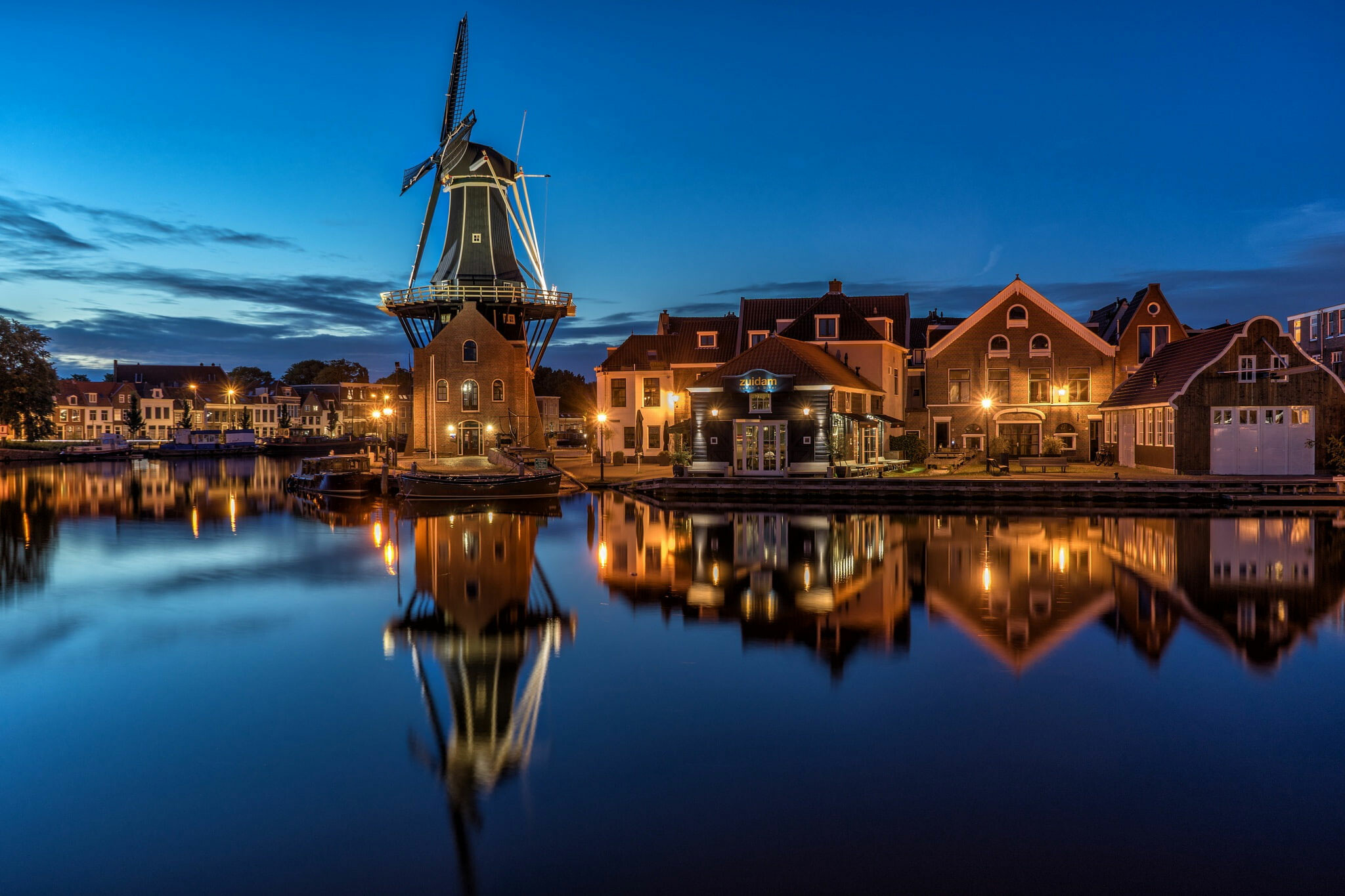 Night wallpaper lights, Netherlands Holland, Haarlem, Wallpaper for you, 2050x1370 HD Desktop