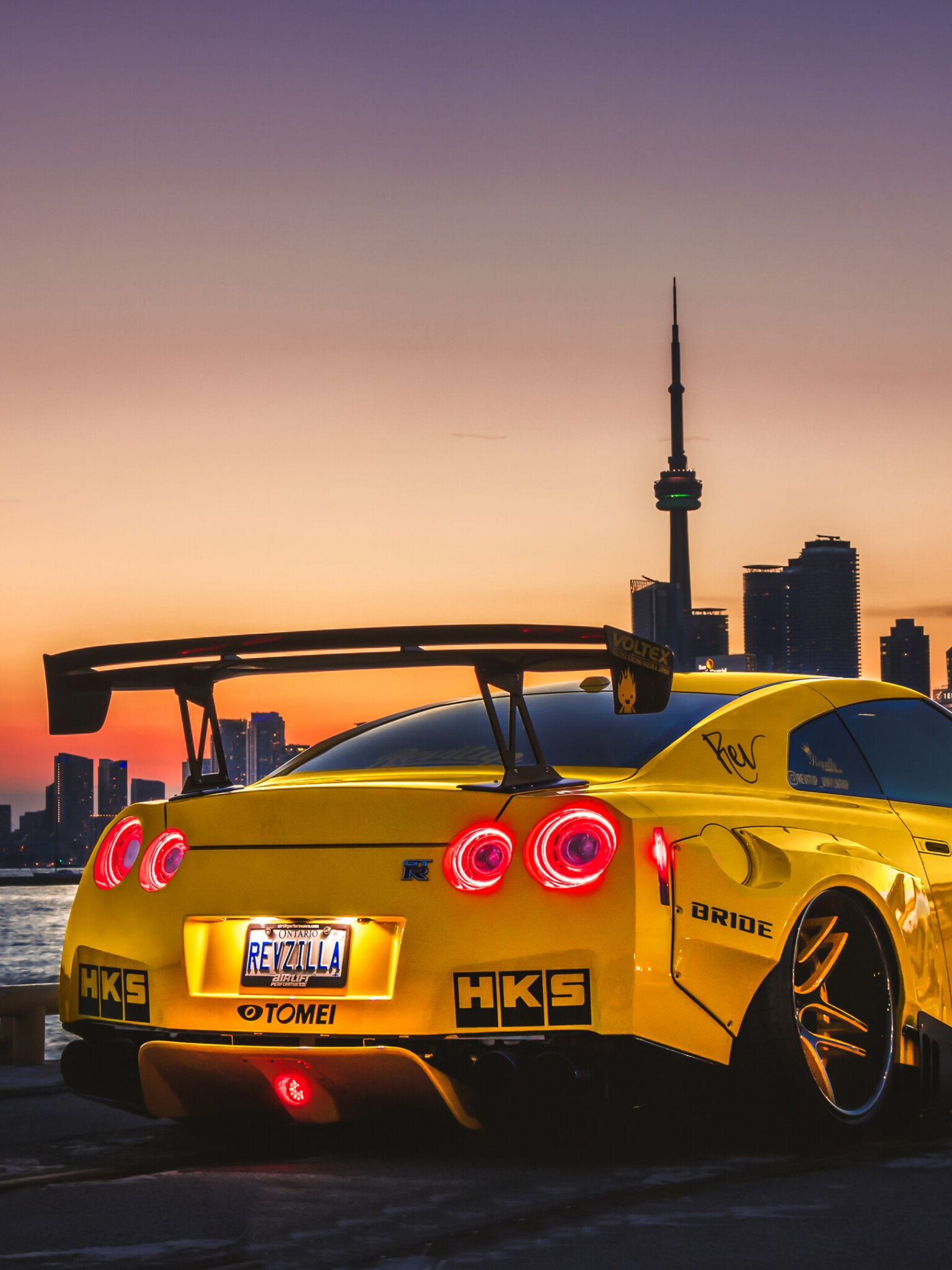 Nissan GTR, Canadian beauty, 4K wonder, Automotive masterpiece, 1540x2050 HD Phone