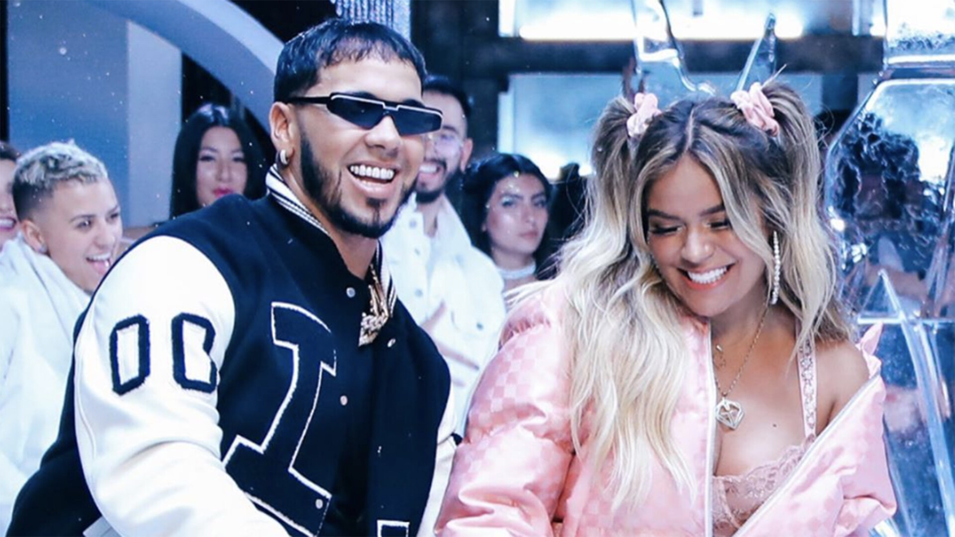 Karol G, Anuel AA Wallpaper, 1920x1080 Full HD Desktop