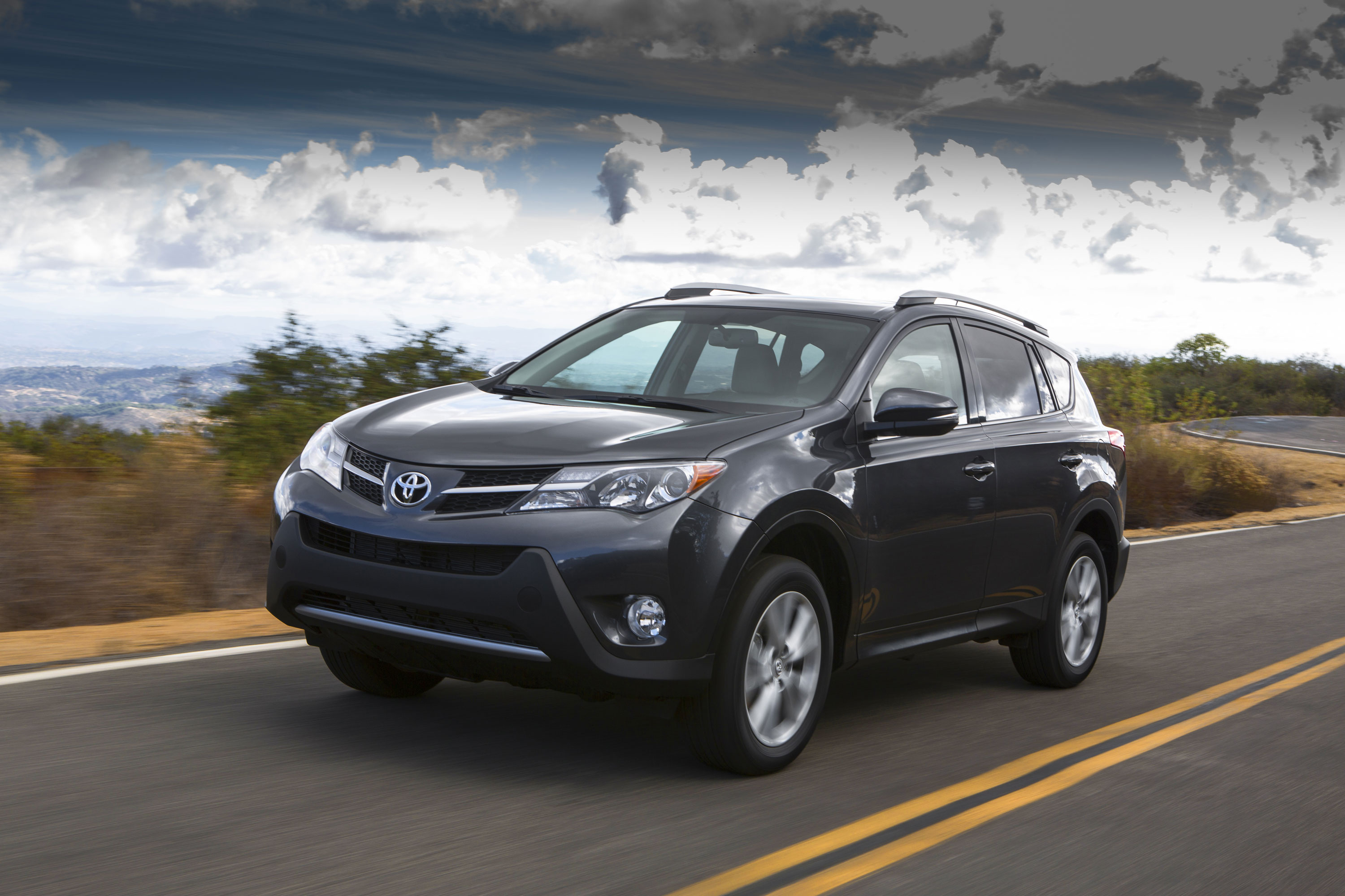 2014 USA Version, Toyota RAV4 Wallpaper, 3000x2000 HD Desktop