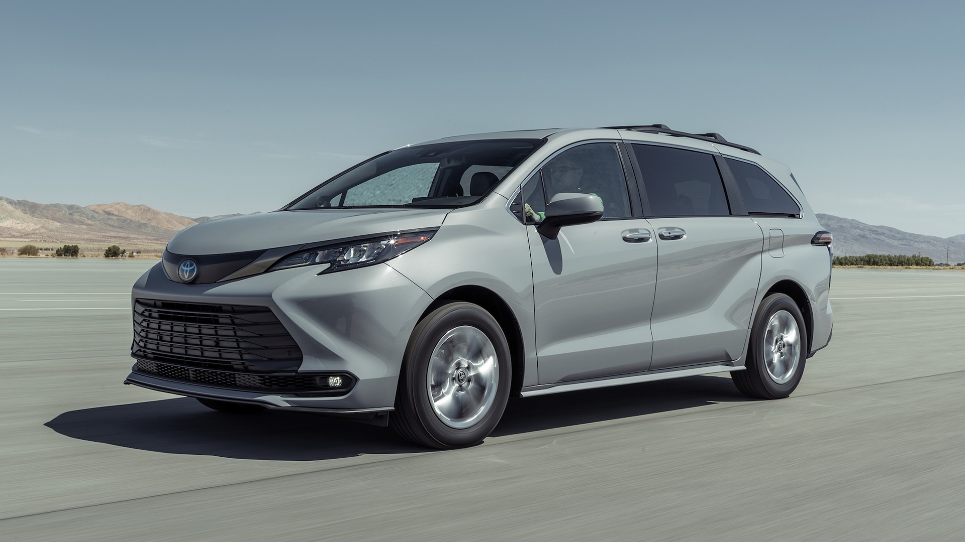 Highway, Toyota Sienna Wallpaper, 1920x1080 Full HD Desktop