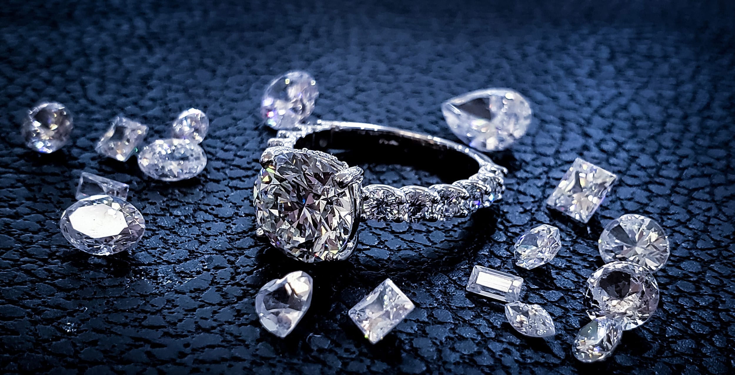 Diamonds, Jewelry Wallpaper, 2500x1280 HD Desktop