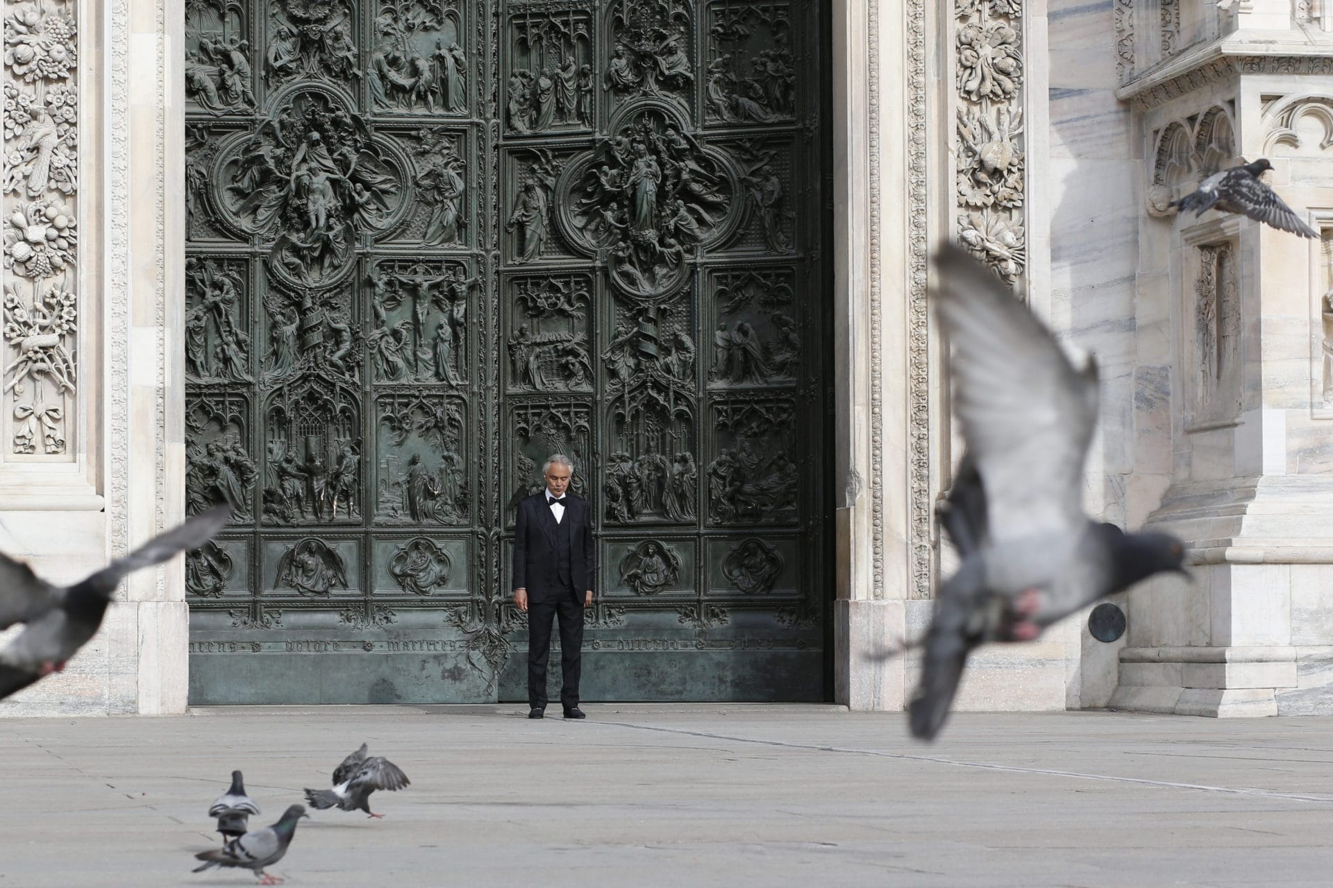 Andrea Bocelli, Campaign for hope, Groovy Gecko, Music, 1920x1280 HD Desktop