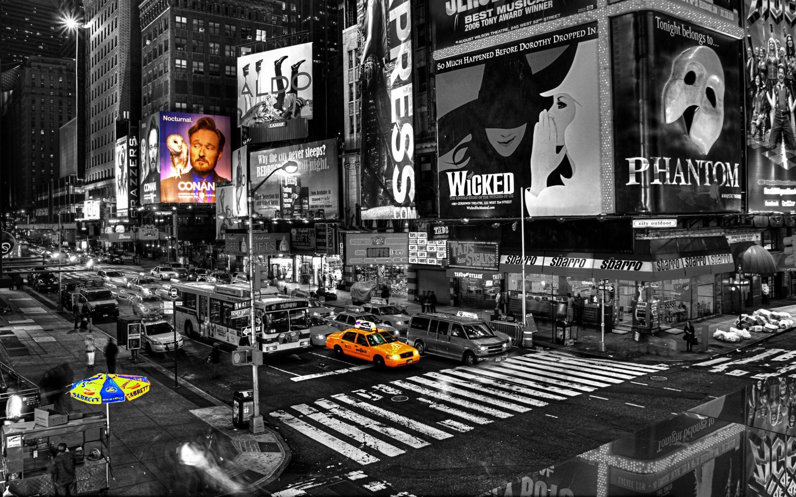 Monochrome wallpaper, Yellow taxi picture, Times Square view, Manhattan vibes, 2560x1600 HD Desktop