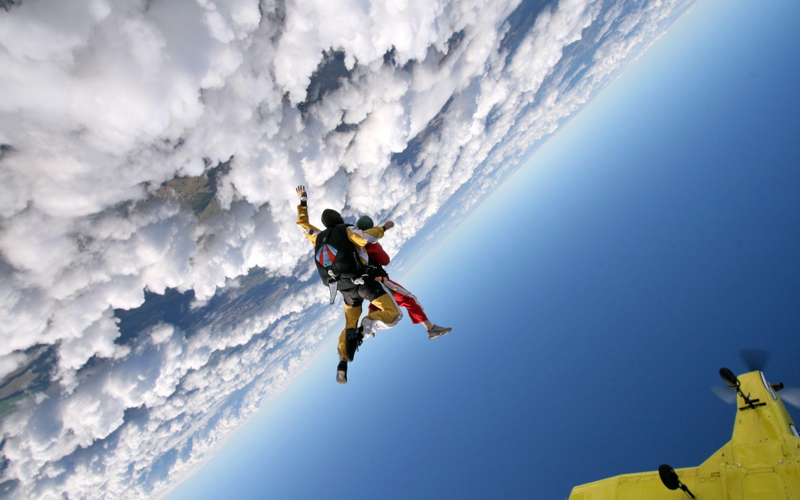 Free fall, Parachuting Wallpaper, 2560x1600 HD Desktop