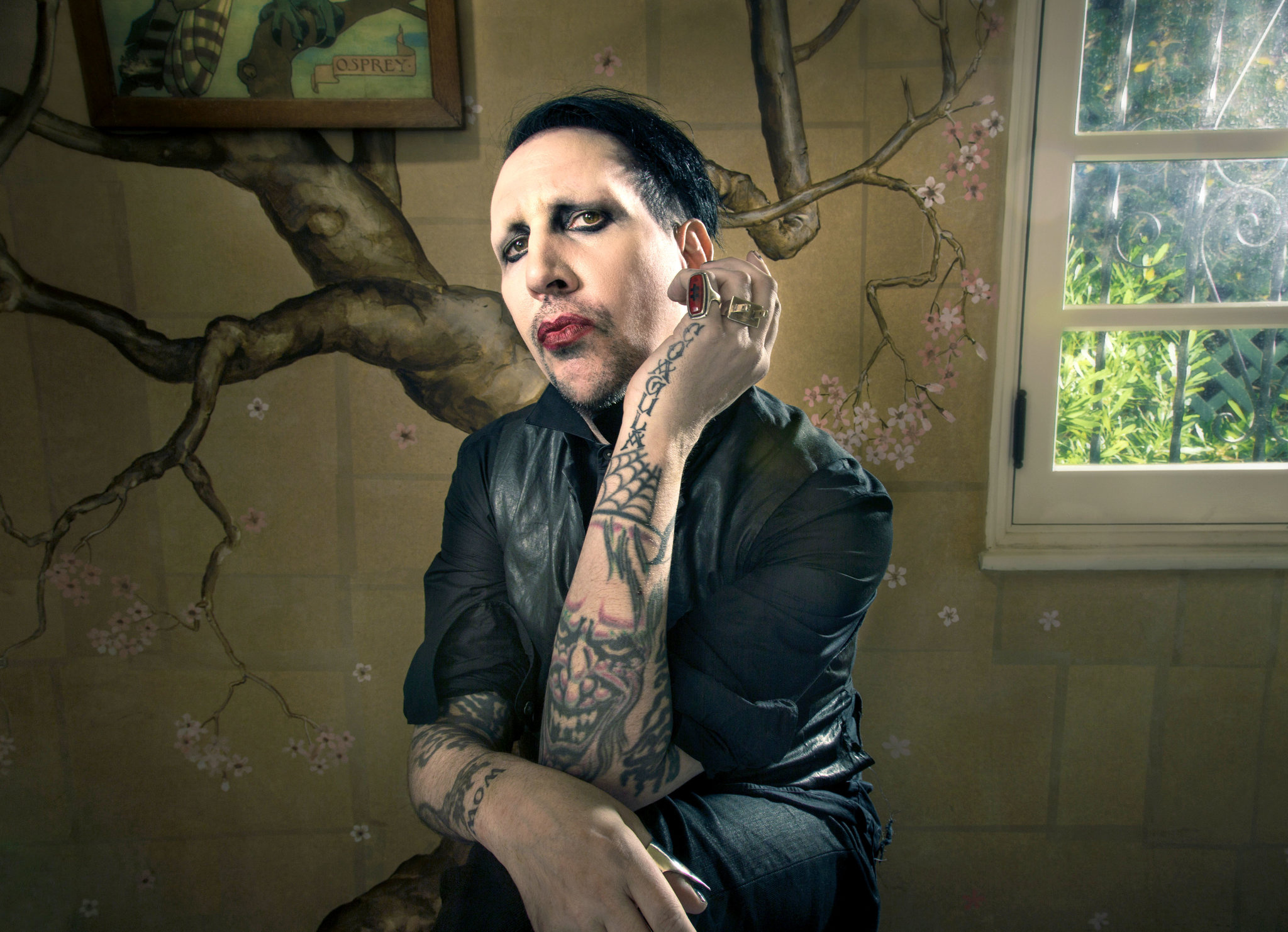 Duality of Marilyn Manson, Dark persona revealed, Candid interview, Contrasting public image, 2050x1490 HD Desktop