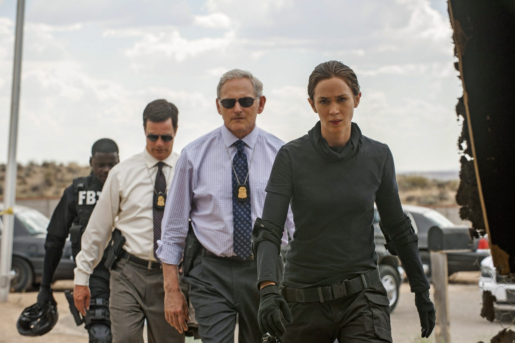 Sicario movie, EW review, 2000x1340 HD Desktop