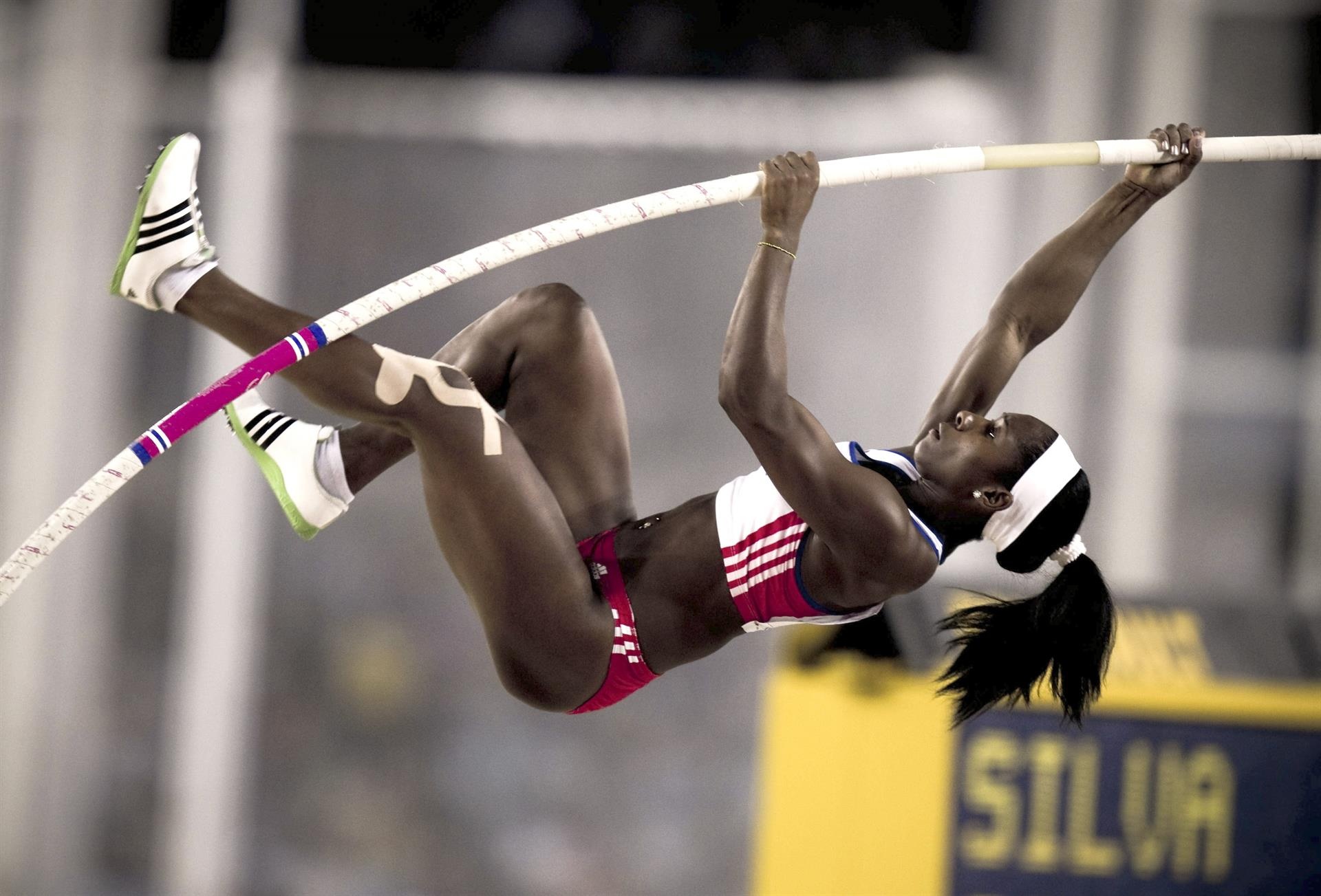 Yarisley Silva, Prtigas, Cuba deporte, Athletics, 1920x1310 HD Desktop