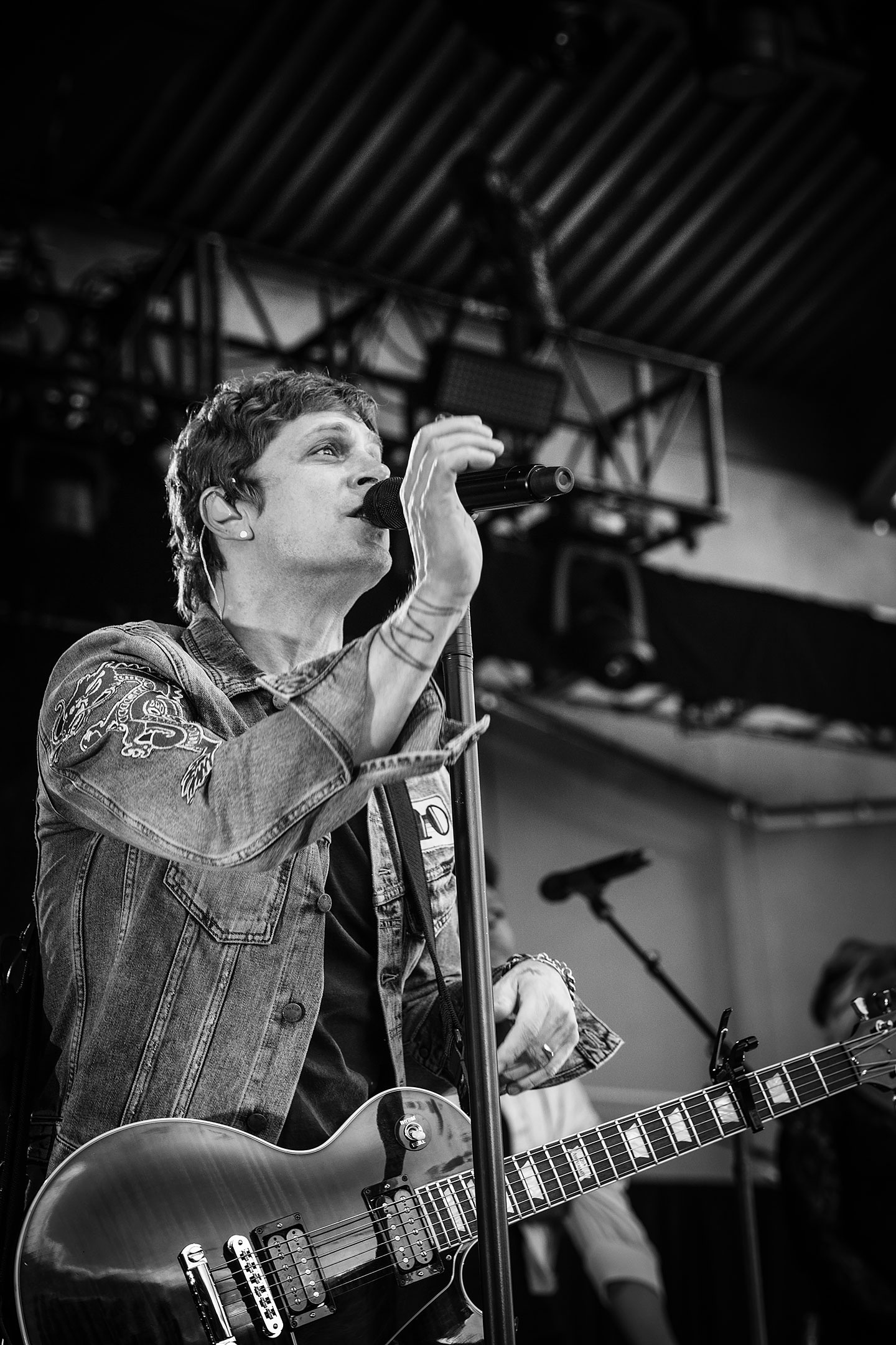 Rob Thomas, Levitt Pavilion Denver, Greeblehaus, 1440x2160 HD Phone