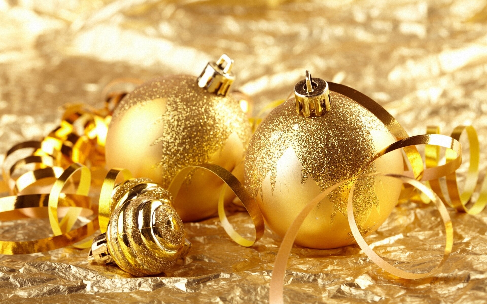 Christmas ornaments, Festive decorations, Holiday joy, Ornamental beauty, 1920x1200 HD Desktop