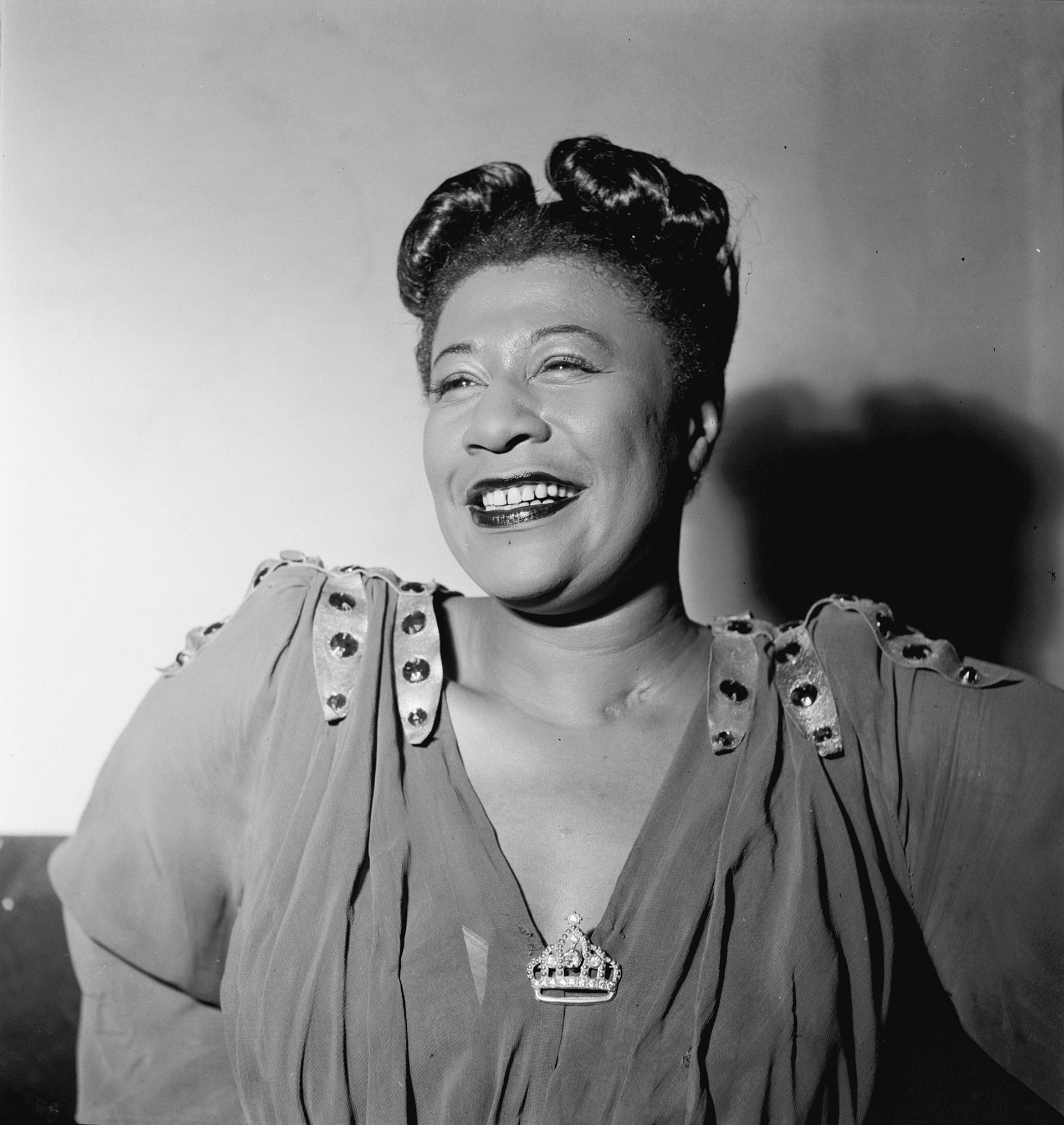 Music history Monday, Ella Fitzgerald singer, Robert Greenberg speaker, Composer author, 1920x2030 HD Phone