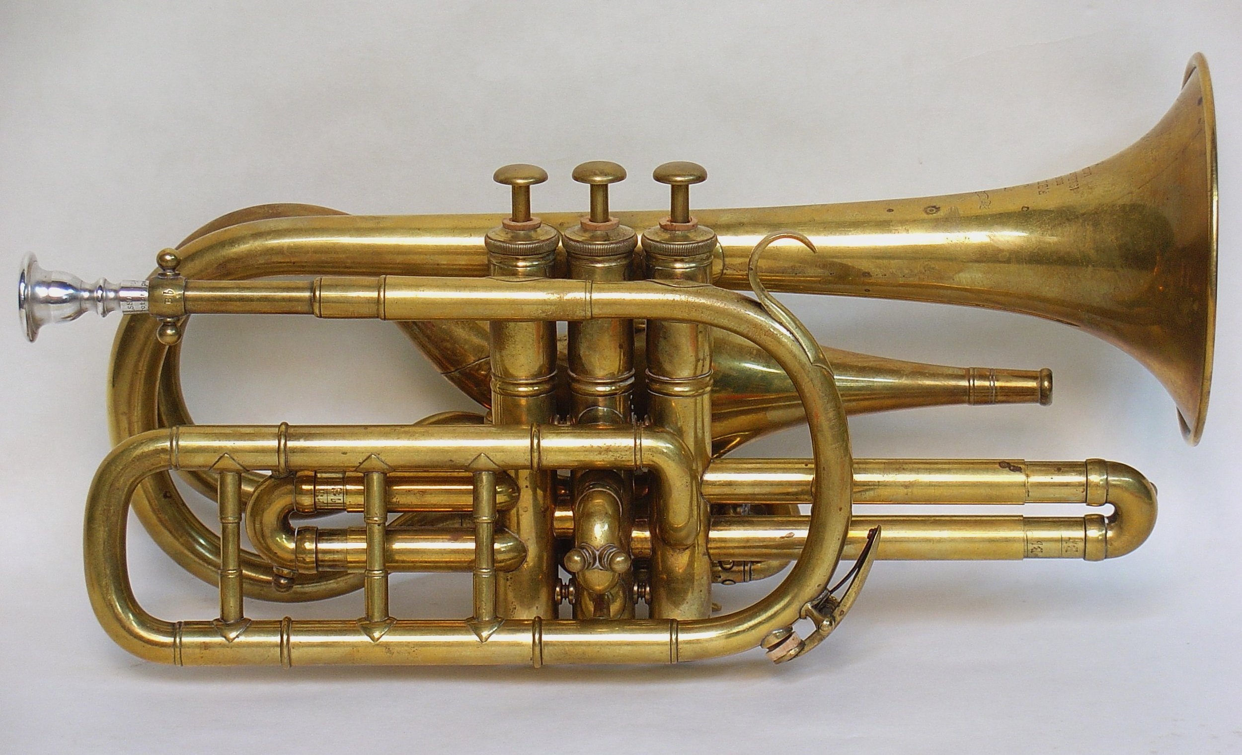 19th-century brass instruments, Robb Stewart collection, Vintage mellophone, Musical heritage, 2500x1530 HD Desktop