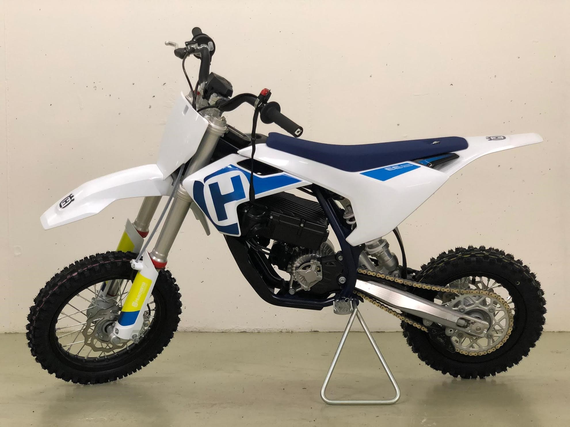 Husqvarna EE 5, Elektro neues Fahrzeug, Cross motorcycle, CHF 5 147, 1990x1490 HD Desktop