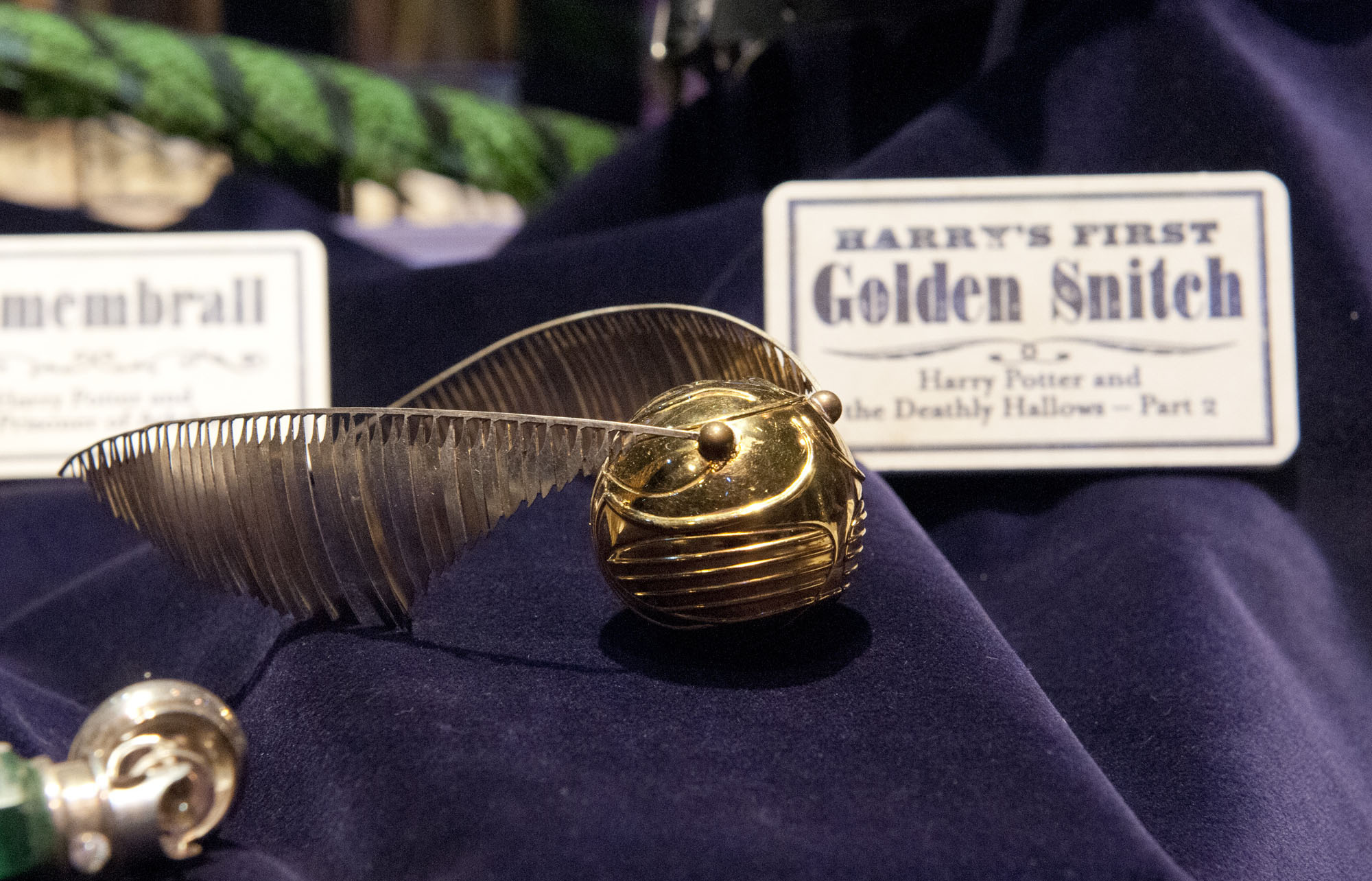 Golden Snitch, Movies, Quidditch, Olympic Sport, 2000x1290 HD Desktop