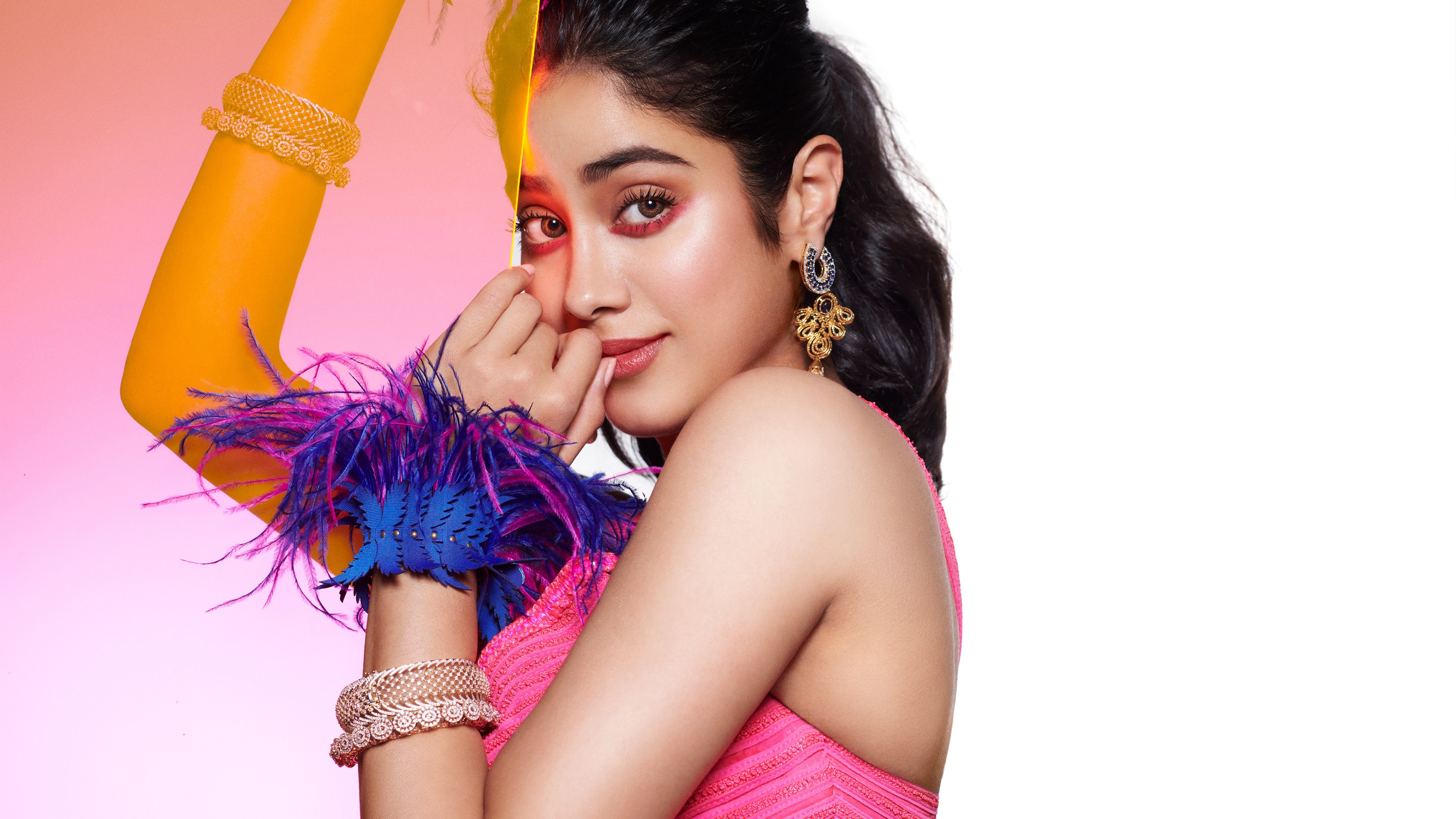 Janhvi Kapoor, Bracelet Wallpaper, 3840x2160 4K Desktop