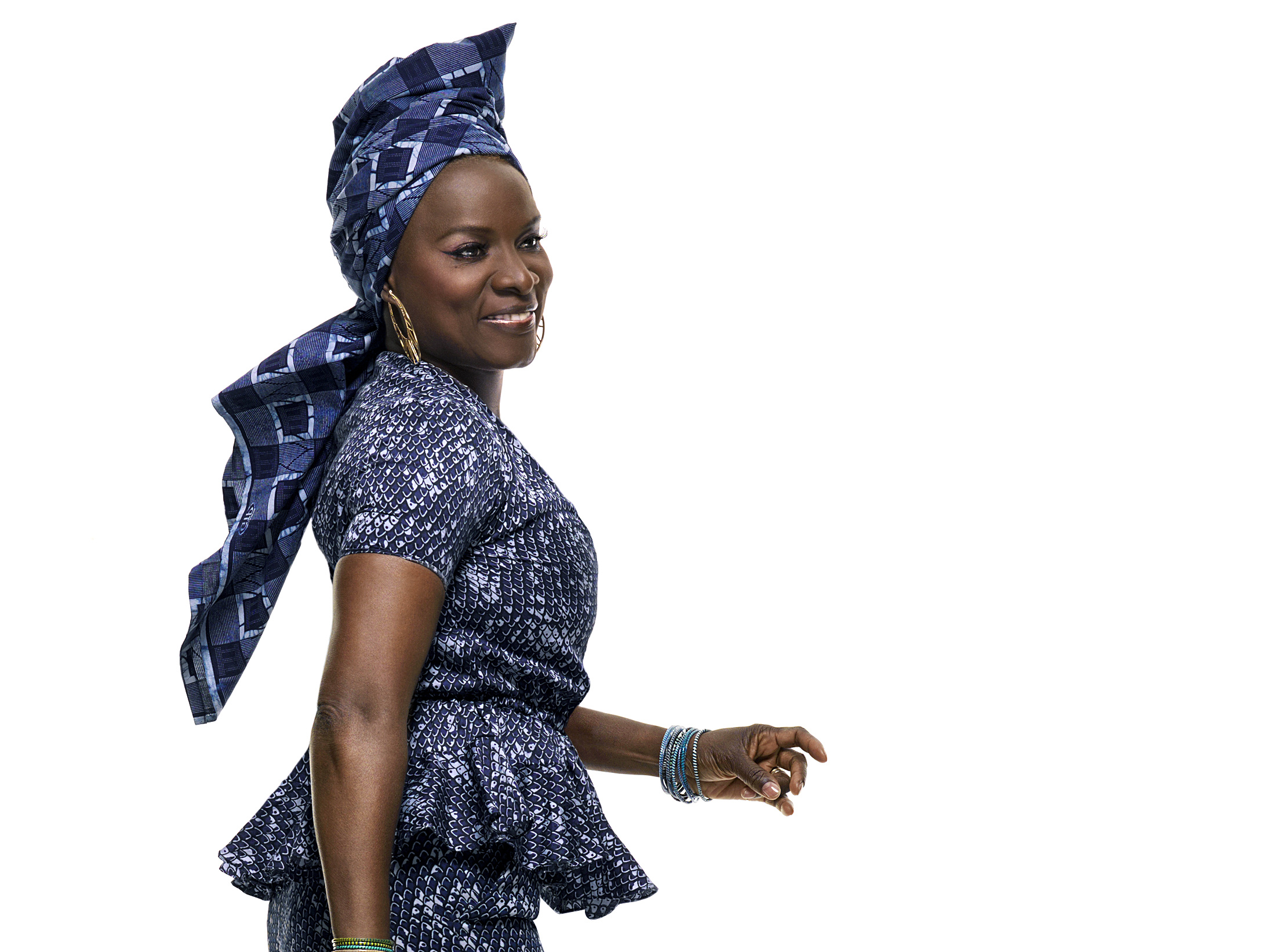 Angelique Kidjo (Music), Vocally mesmerizing, Emotional connection, Beautiful melodies, 2190x1650 HD Desktop