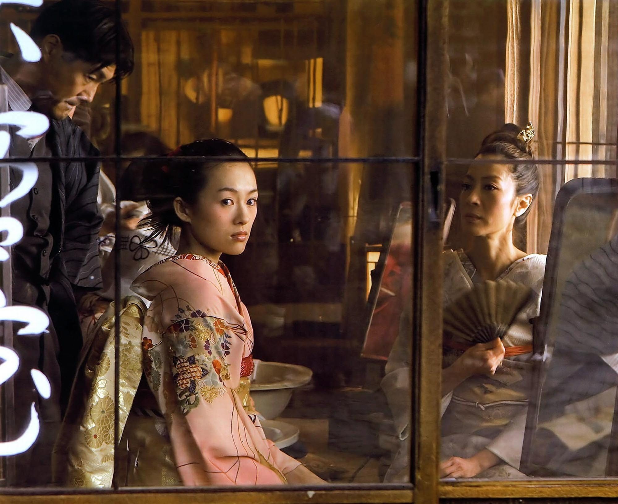 Memoirs of a Geisha, Geisha beauty, Elegant costumes, Exquisite cinematography, 2000x1640 HD Desktop