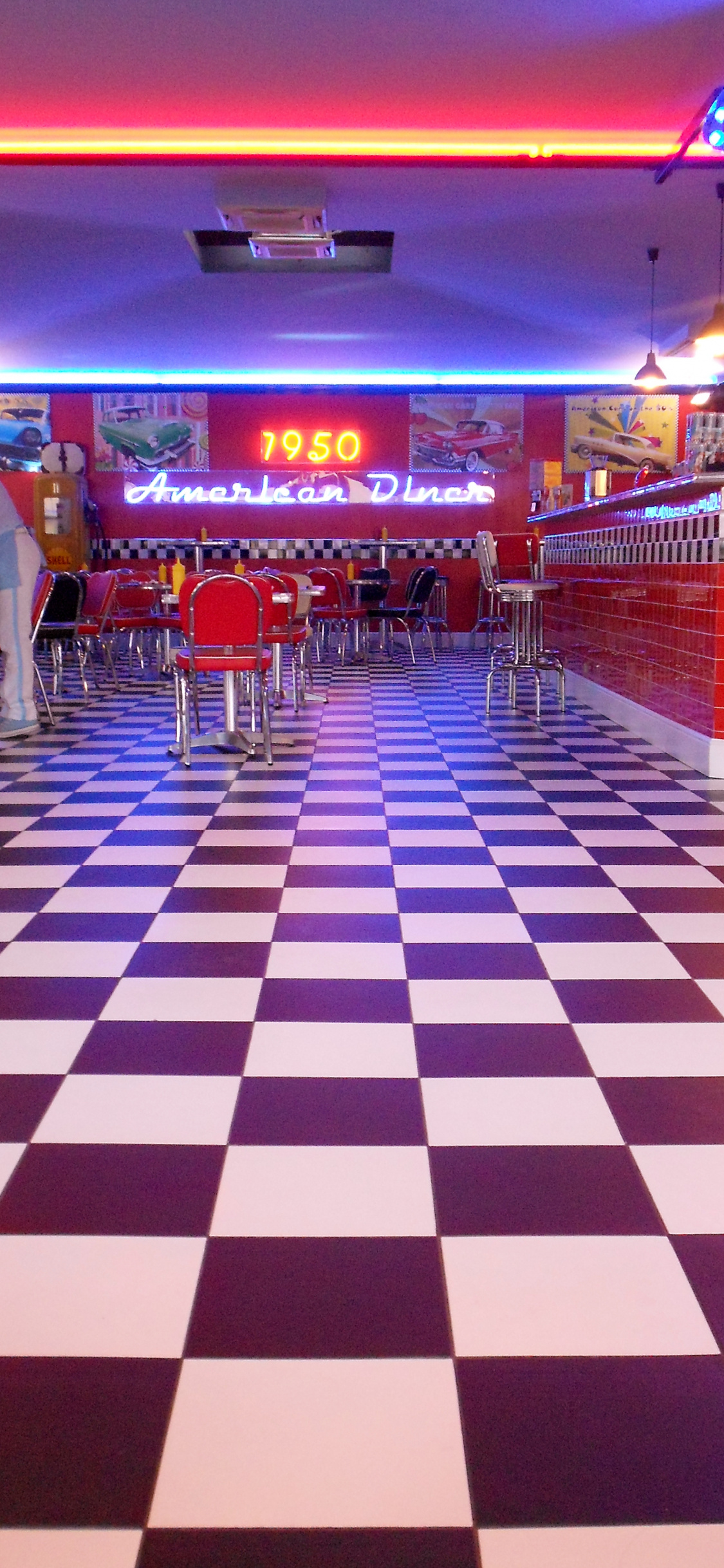 1950's American Diner, Restaurants Wallpaper, 1130x2440 HD Phone