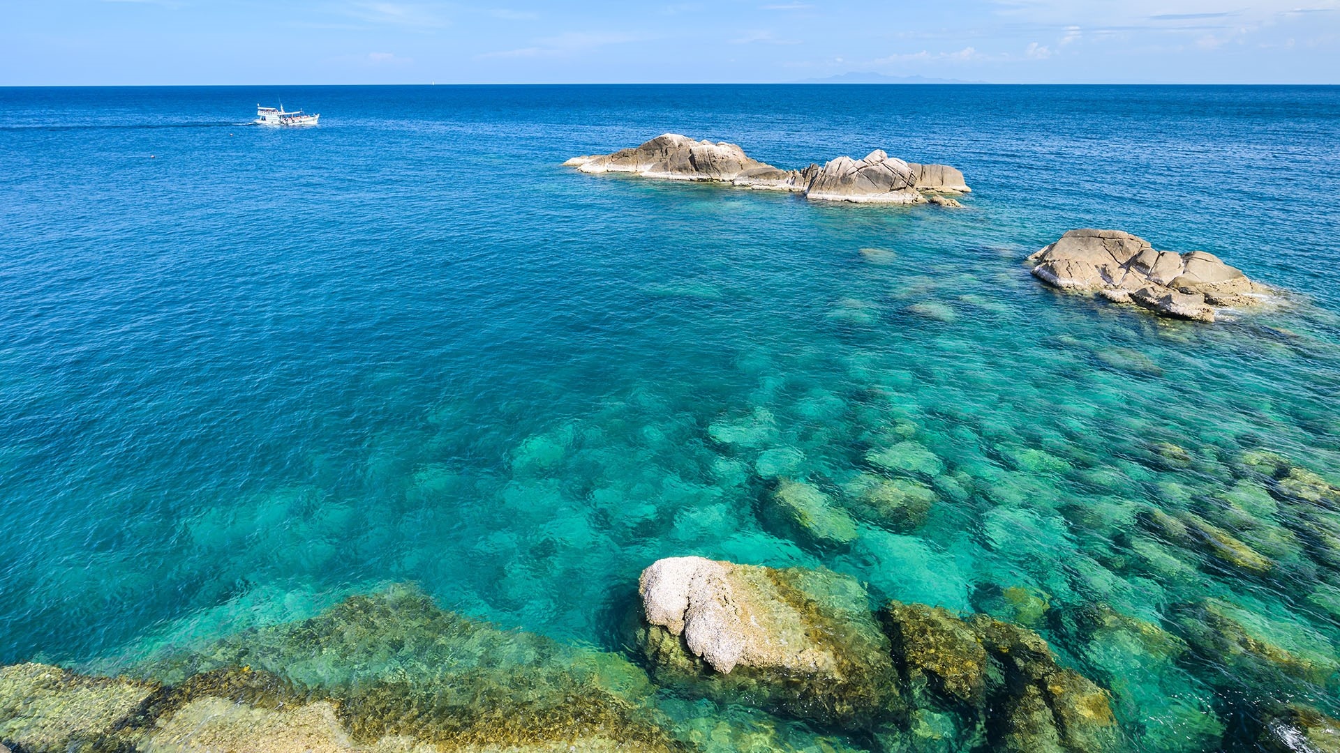 Koh Tao island view, Windows 10 spotlight, Serene beach scenery, Thailand travels, 1920x1080 Full HD Desktop