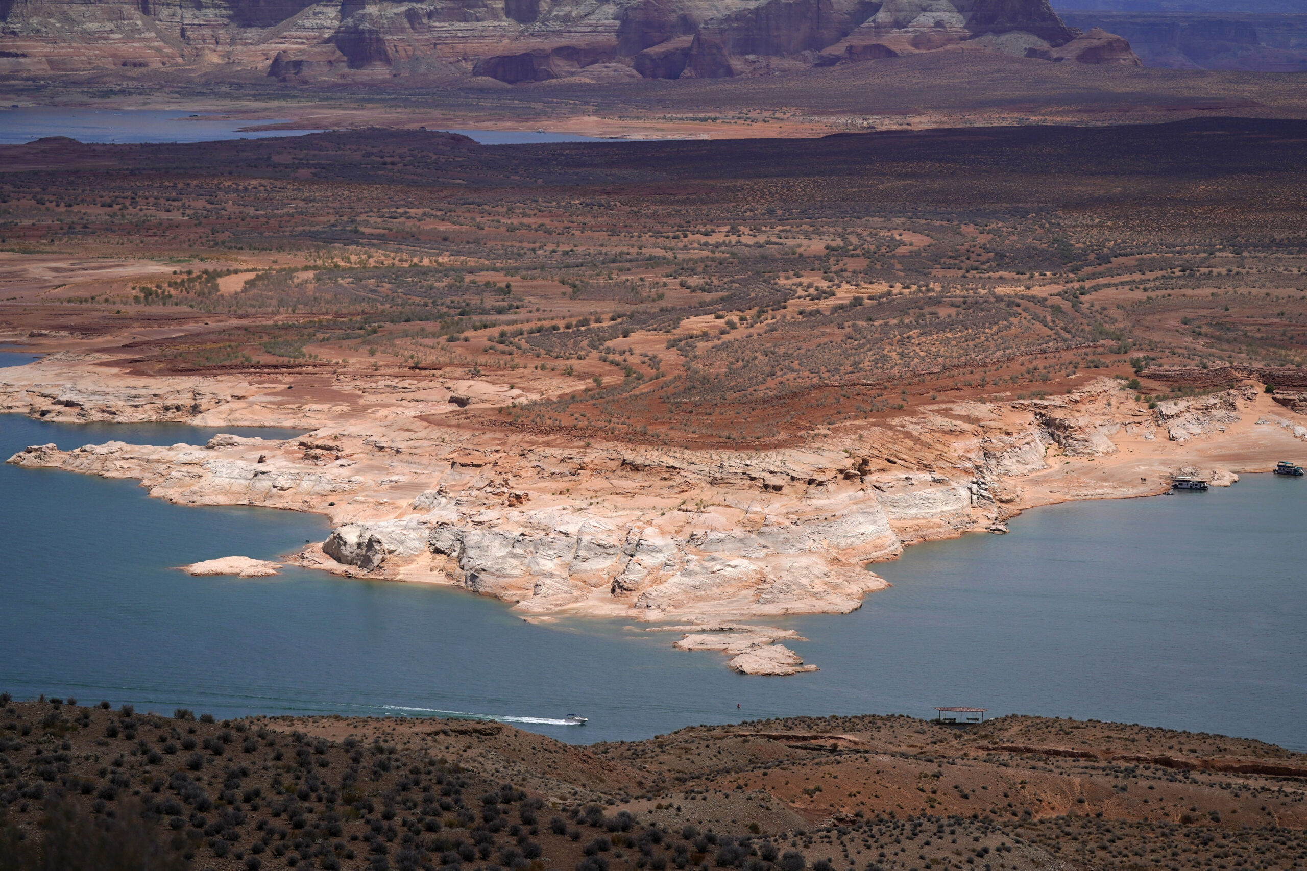 Lake Powell, Colorado River, Moisture boost, Spring snowmelt, 2560x1710 HD Desktop