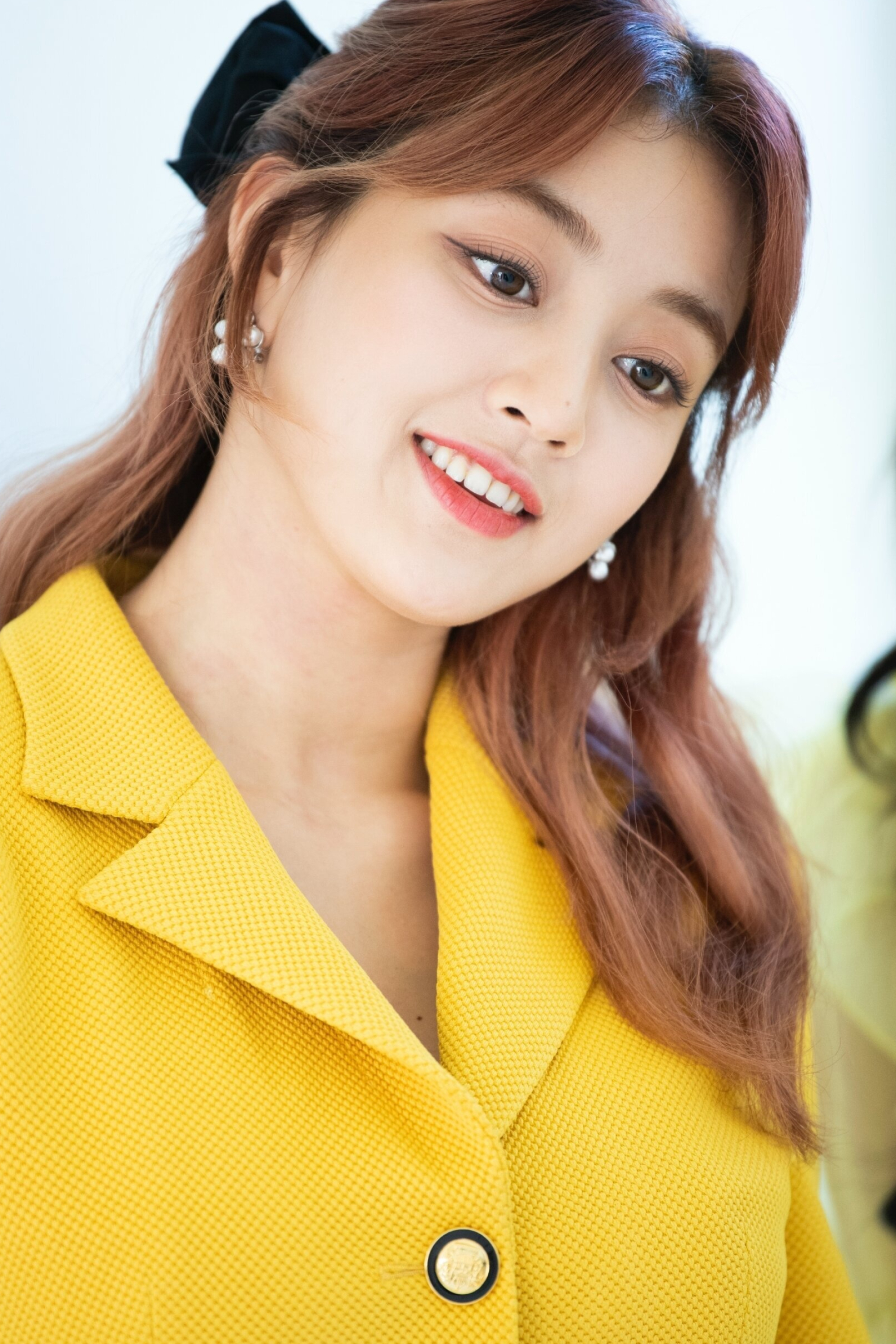 Eyes Wide Open, Jihyo (TWICE) Wallpaper, 2000x3000 HD Phone