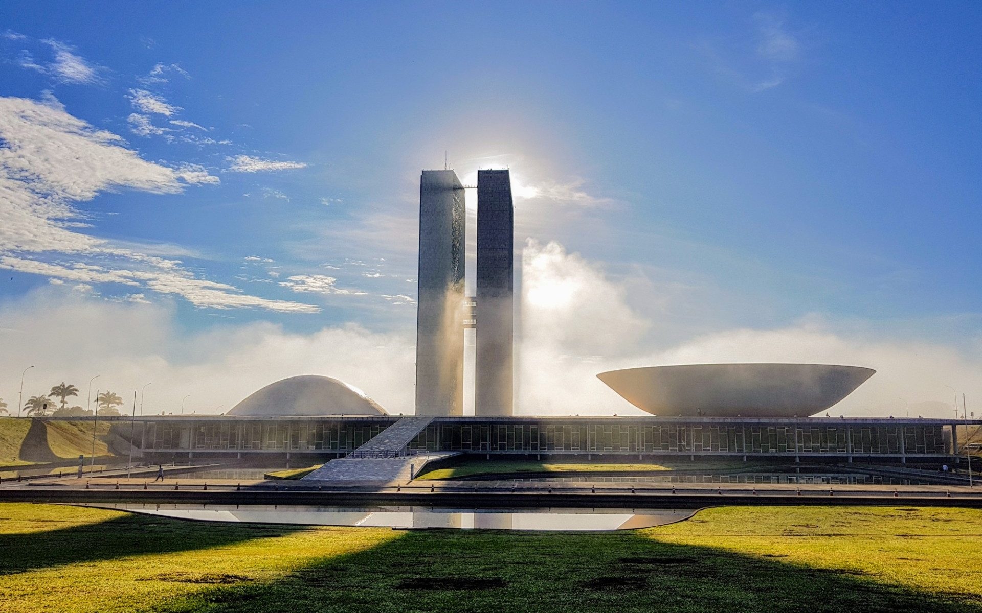 Brasilia Brazil, Bus travel, 1920x1200 HD Desktop