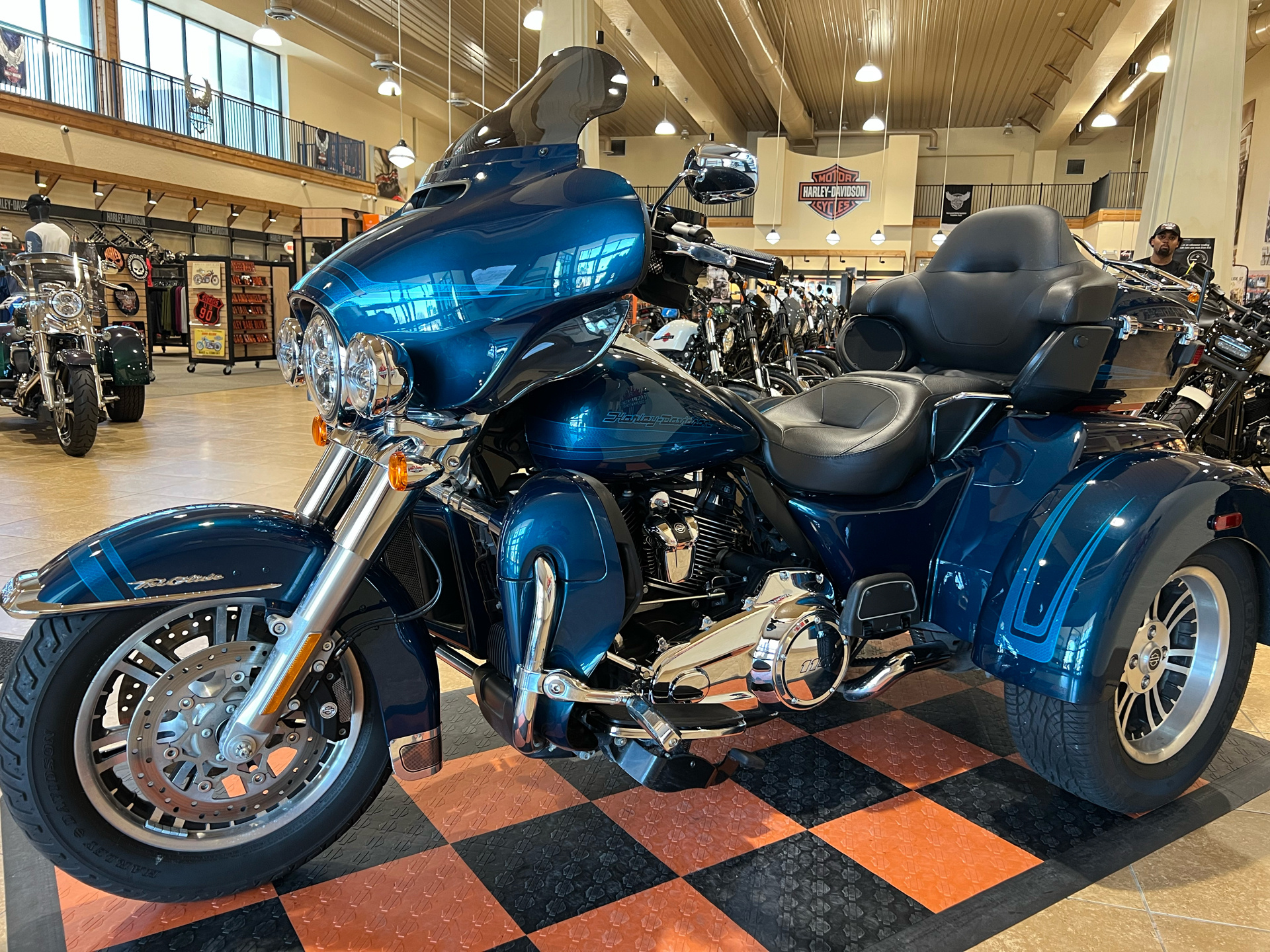 Harley-Davidson Tri Glide Ultra, Used 2020, Motorcycles in Pasadena TX, Tahitian Teal, 1920x1440 HD Desktop