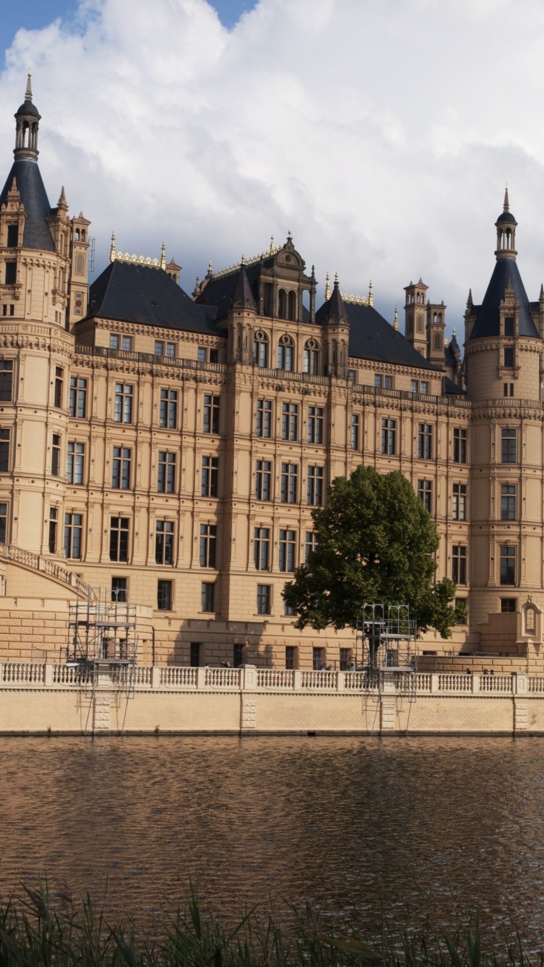 Schwerin Palace, German architecture, Historical monument, Regal elegance, 1080x1920 Full HD Phone