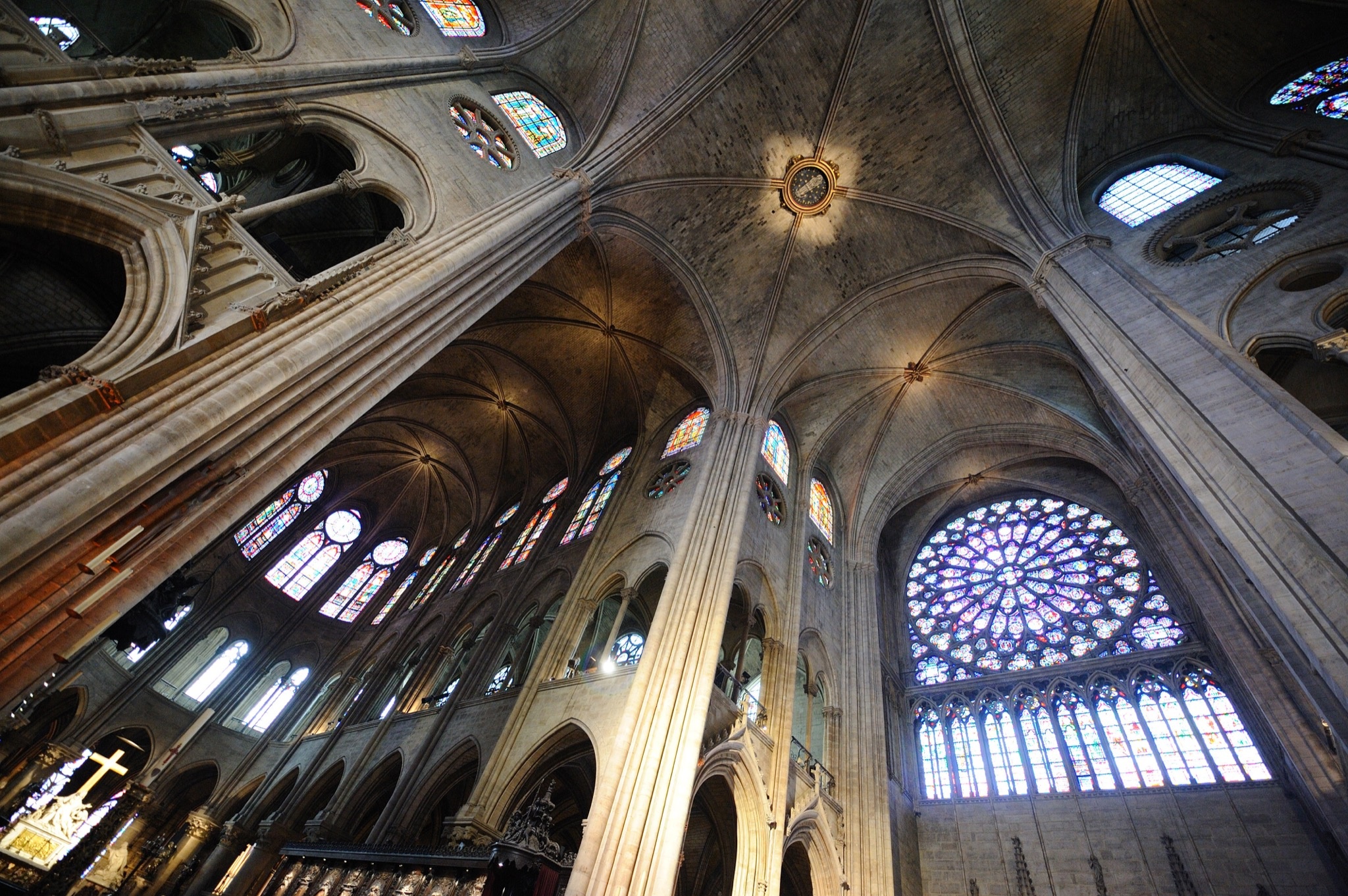 Rose window, Notre-Dame Cathedral Wallpaper, 2050x1370 HD Desktop