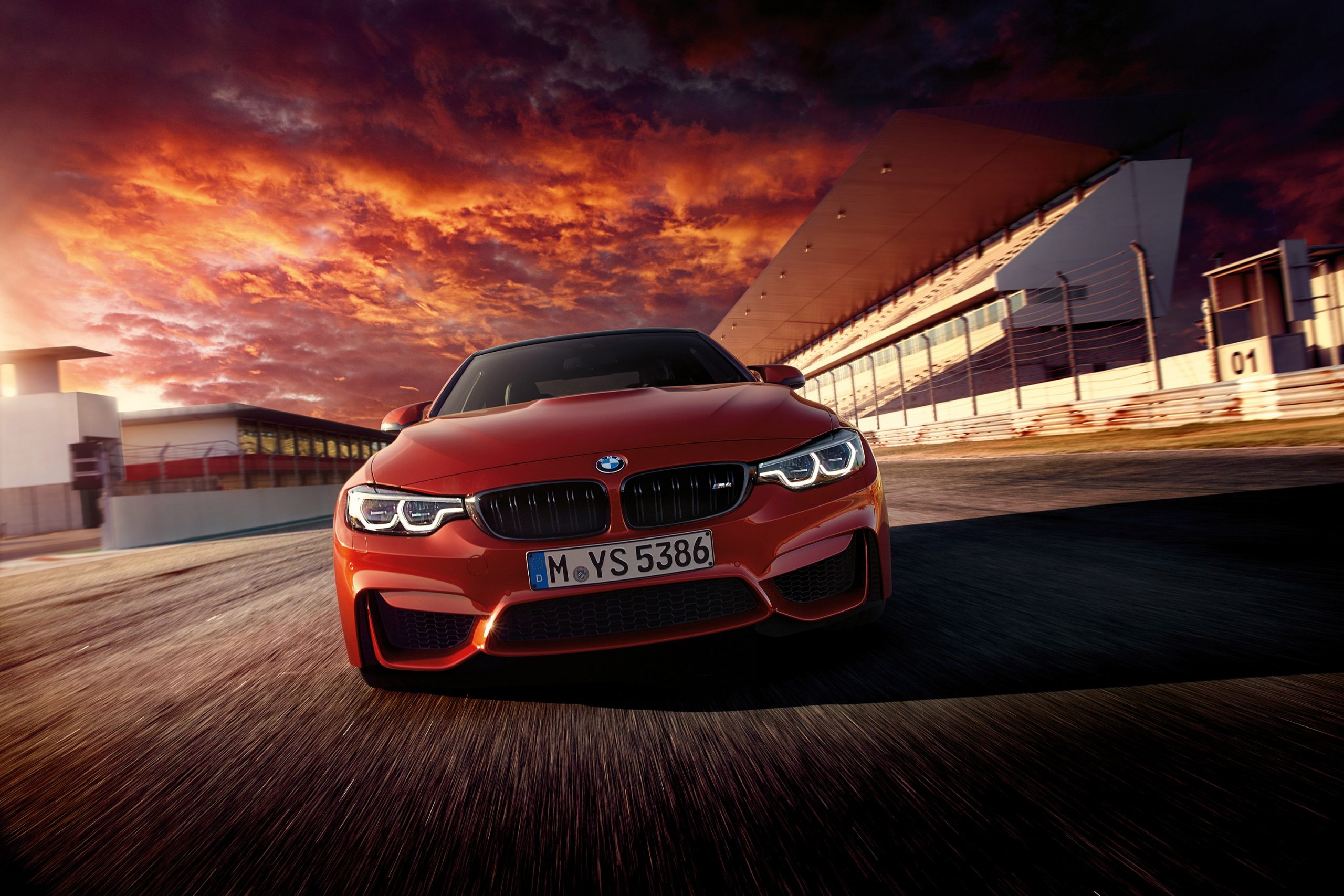 Race Track, BMW M4 Wallpaper, 2560x1710 HD Desktop