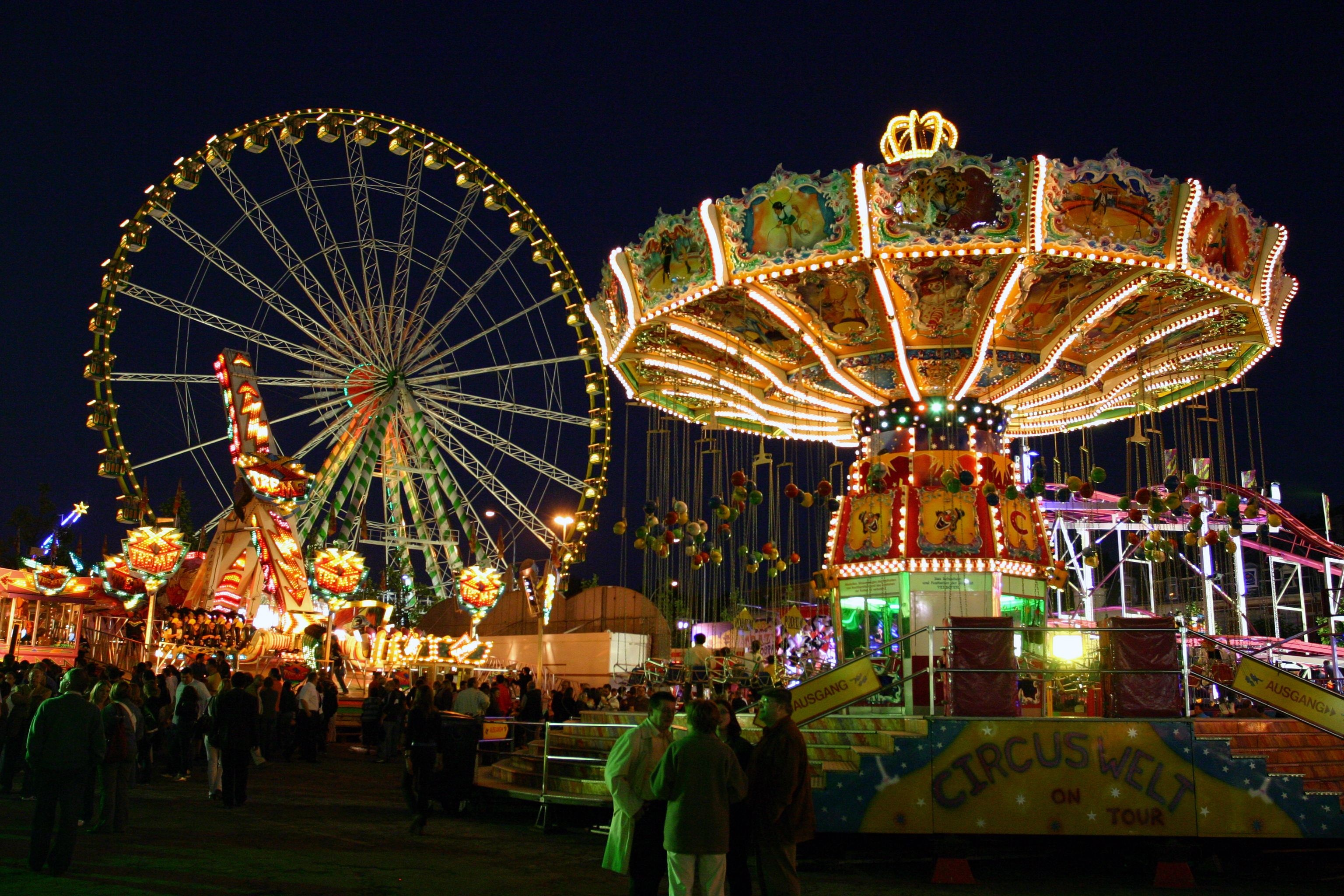 Fun Fair, Schueberfouer, Luxembourg City, August tradition, 3080x2050 HD Desktop