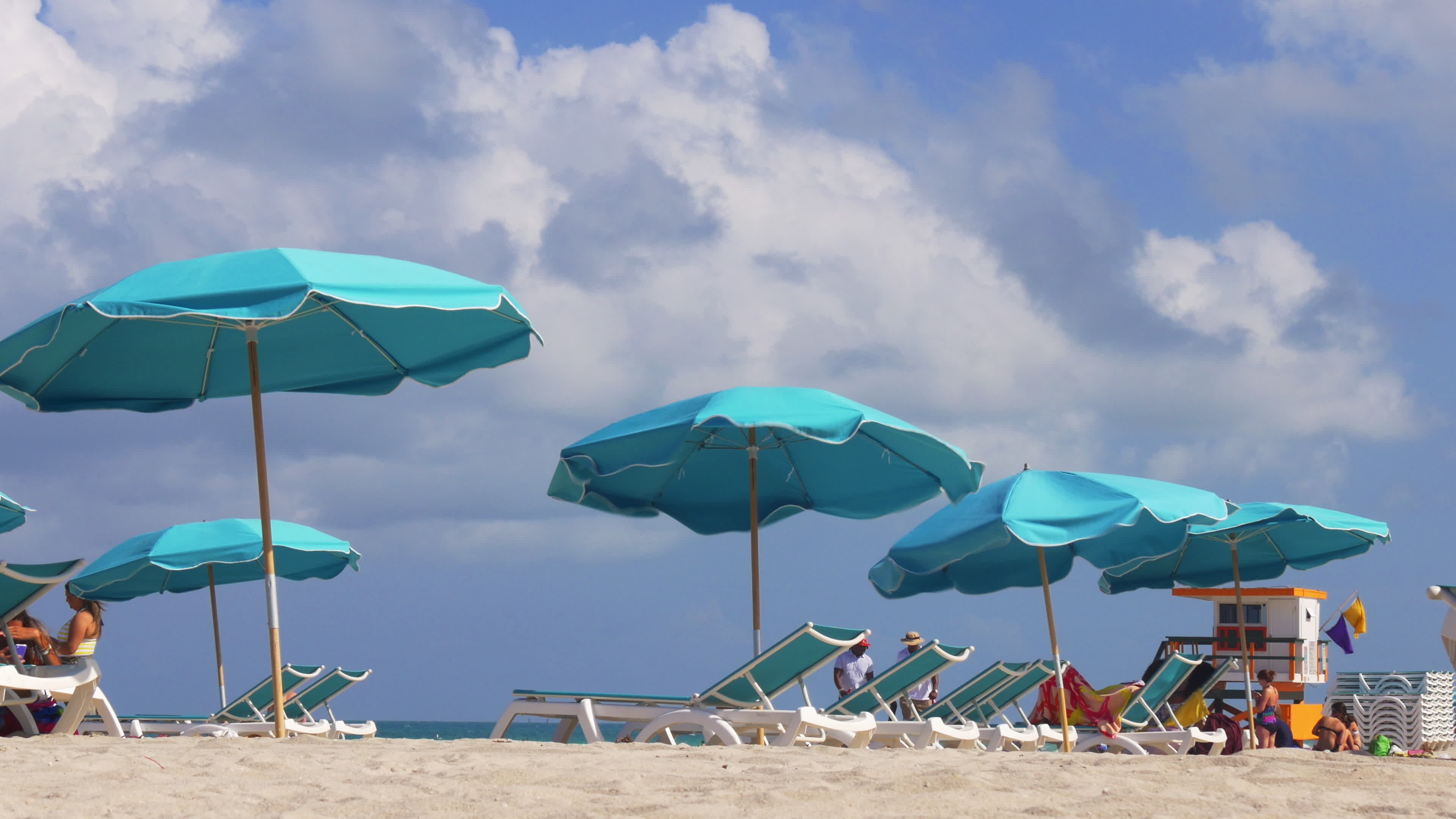 Miami Beach, Beach Umbrella Wallpaper, 3840x2160 4K Desktop