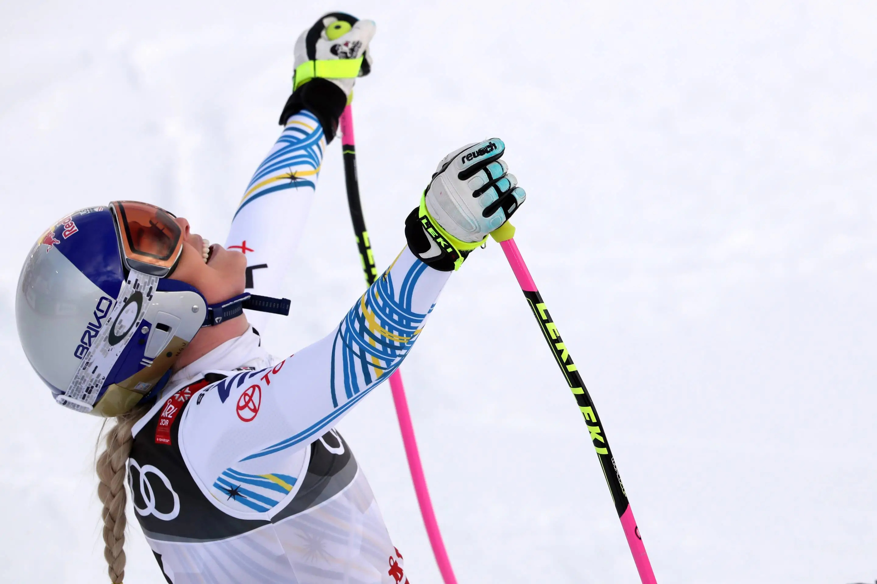 Lindsey Vonn, Decorated skier, Retirement, Fortune, 2880x1920 HD Desktop