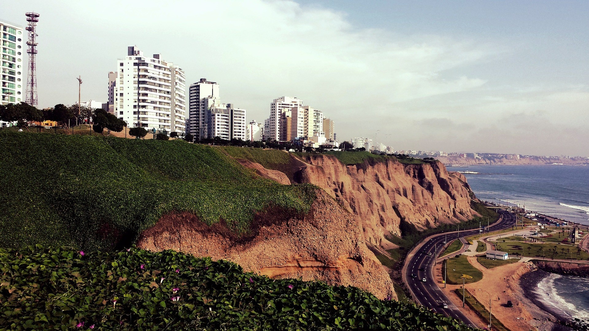 Lima, Cultural experience, Gastronomic delights, Historic architecture, 1920x1080 Full HD Desktop