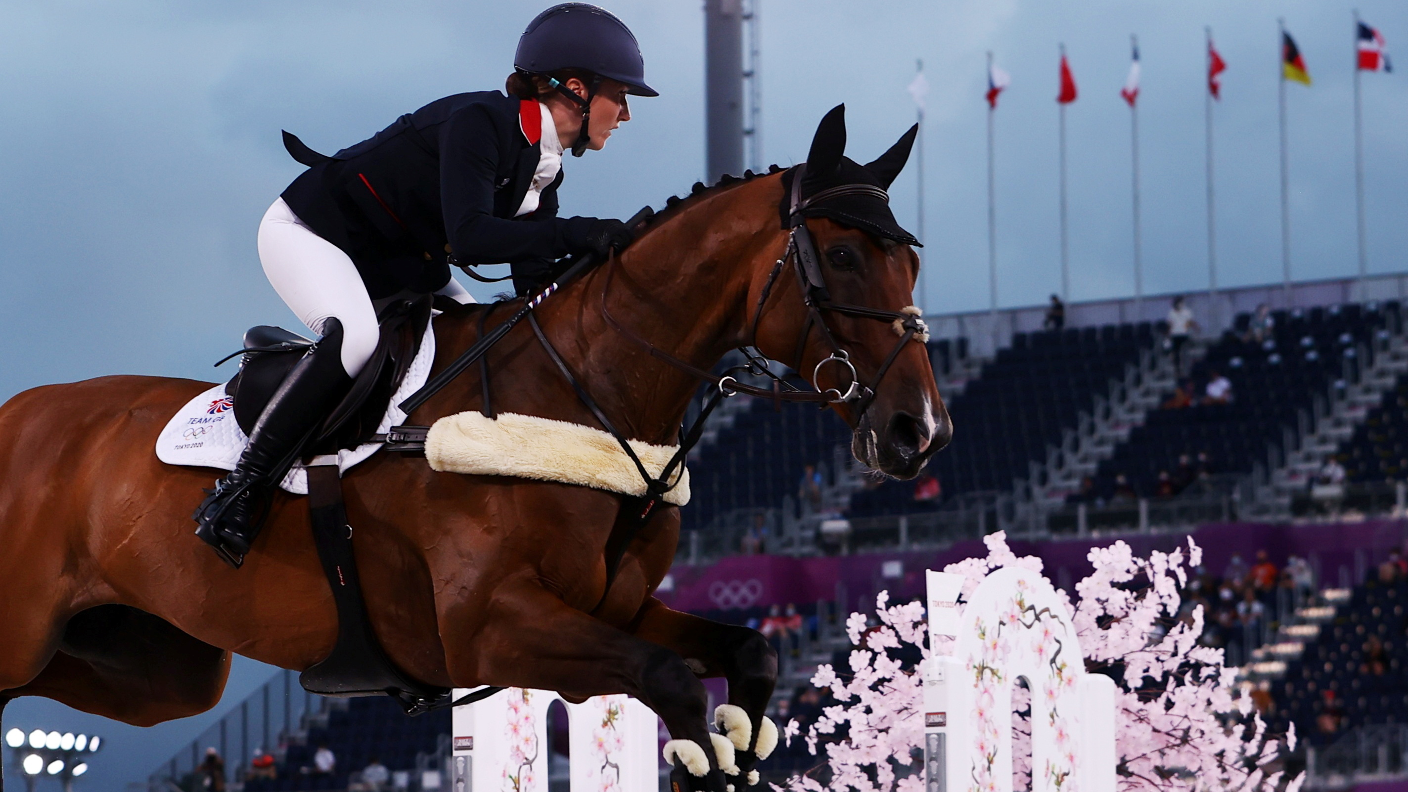 Laura Collett, Eventing Wallpaper, 2850x1610 HD Desktop