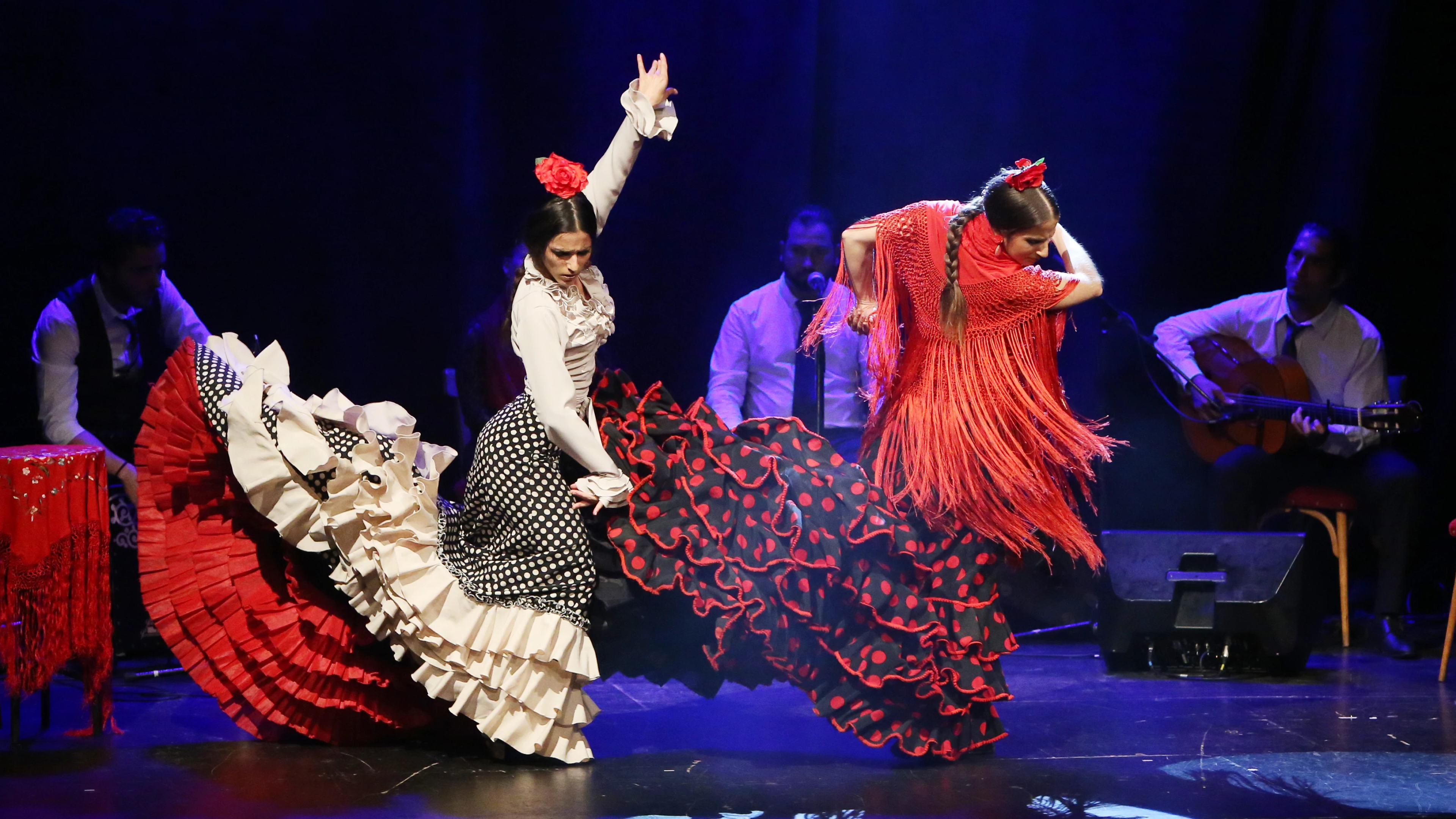 Flamenco City Hall Theatre Barcelona, Flamenco Wallpaper, 3840x2160 4K Desktop