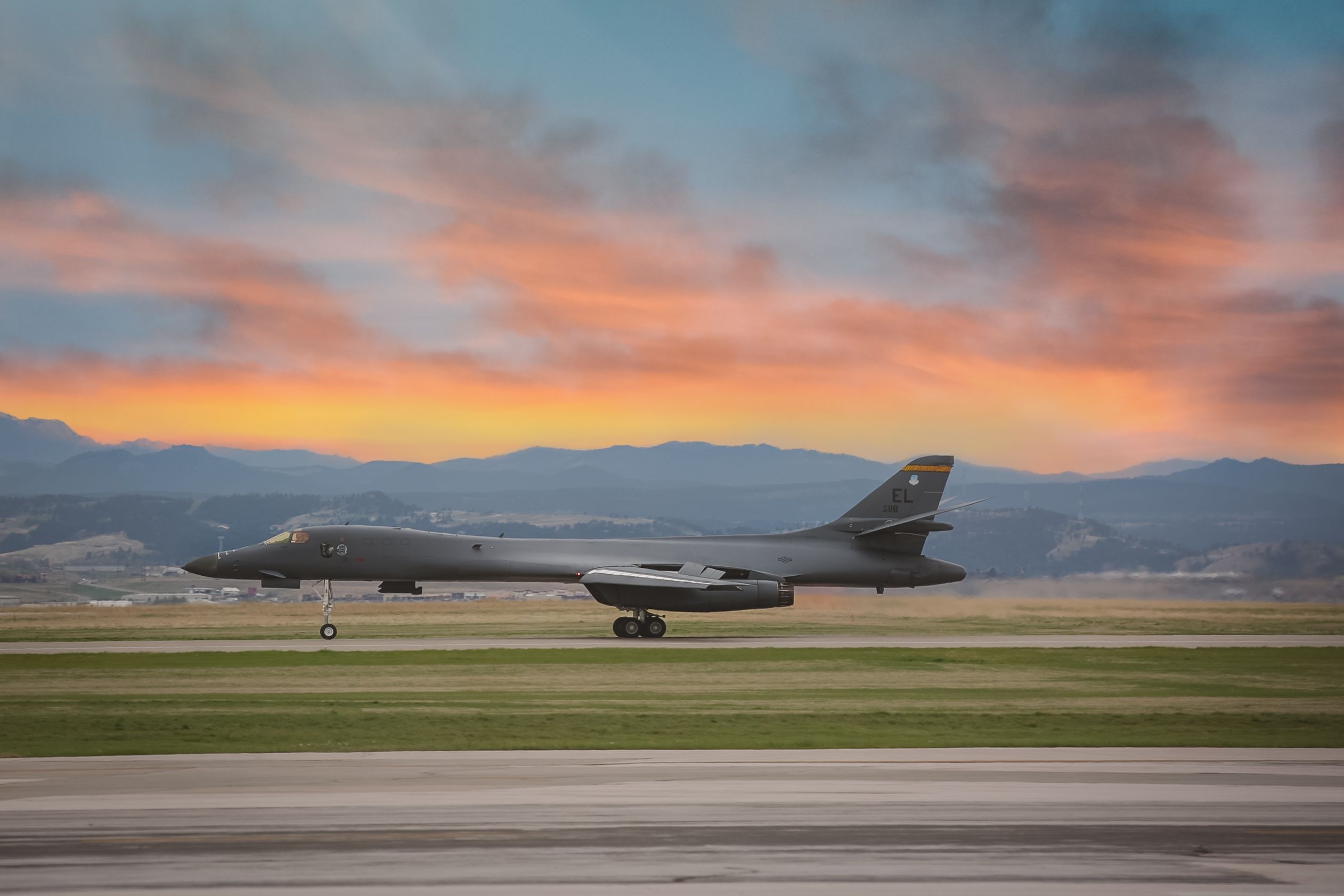 Rockwell B-1 Lancer, pin page, 2530x1690 HD Desktop