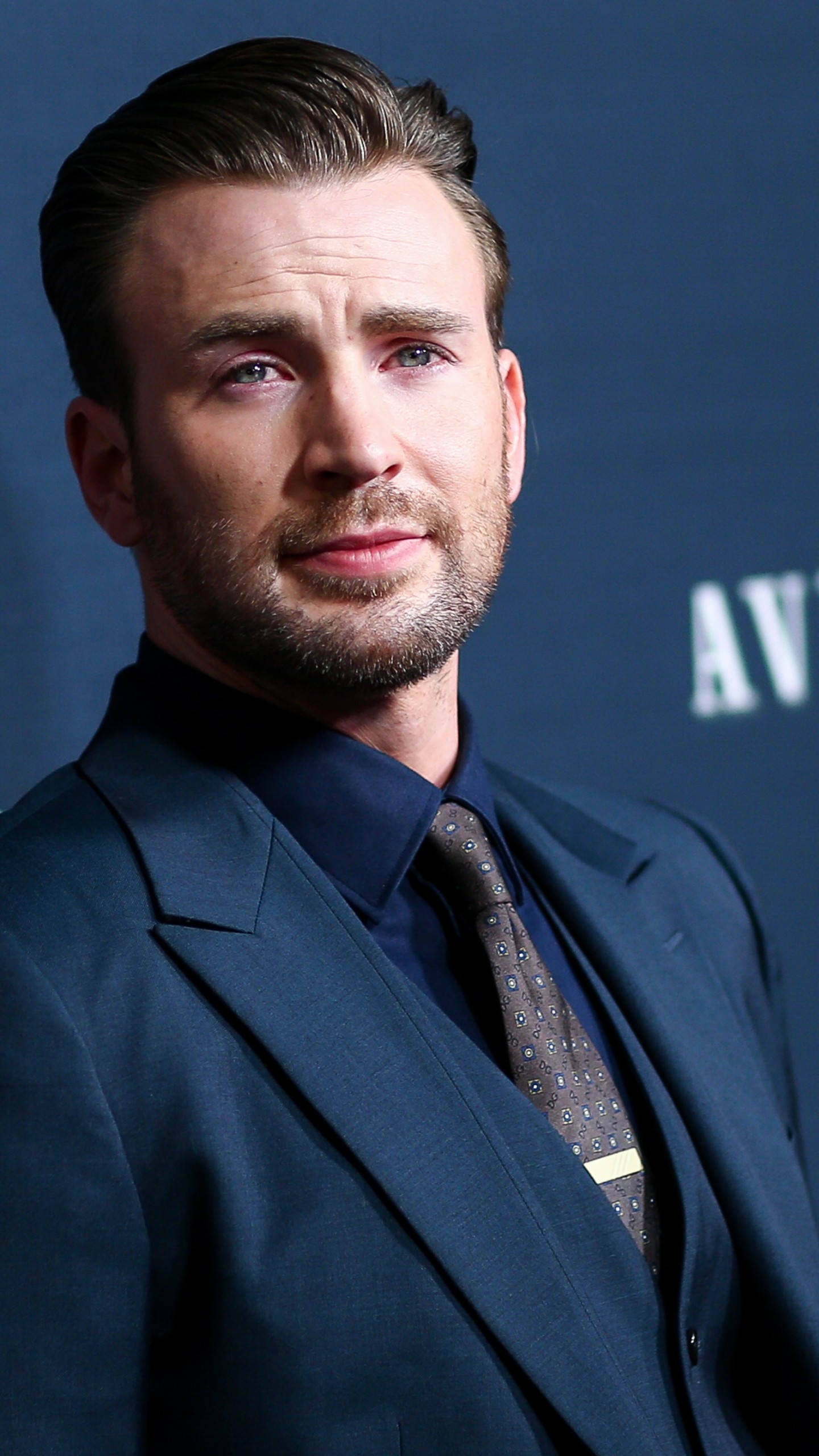 Chris Evans, 4K photo, Celebrity wallpapers, Stunning image, 1440x2560 HD Phone