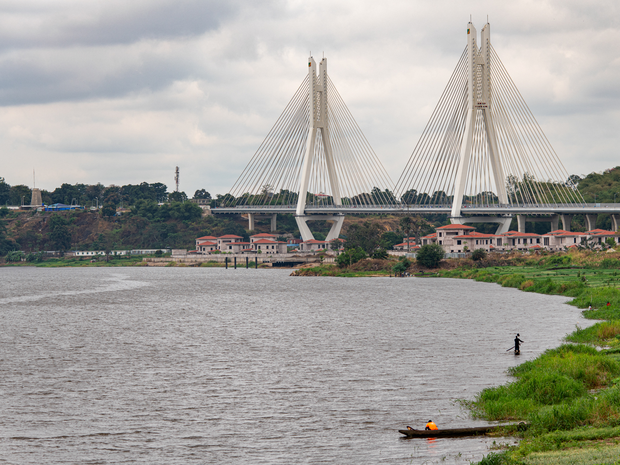 Brazzaville, State magazine, Congo-Brazzaville, Republic of the Congo, 2050x1540 HD Desktop