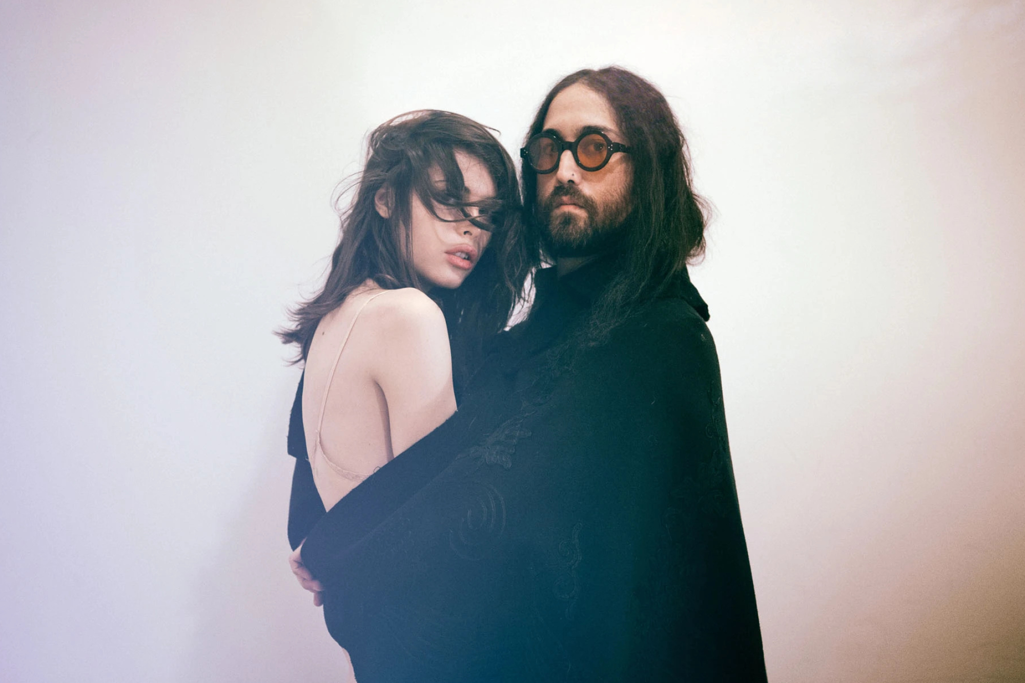 Sean Lennon, Model girlfriend, Stylish couple, Boston Herald, 2000x1340 HD Desktop