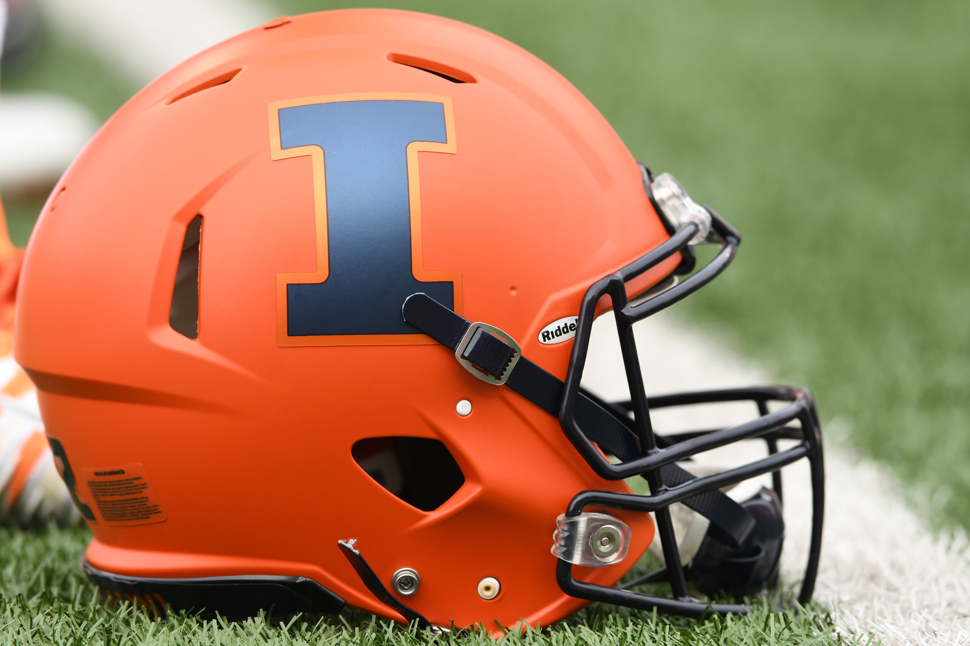 Illinois Fighting Illini football, Shawn Miller commitment, Class of 2023, Strong squad, 3200x2140 HD Desktop