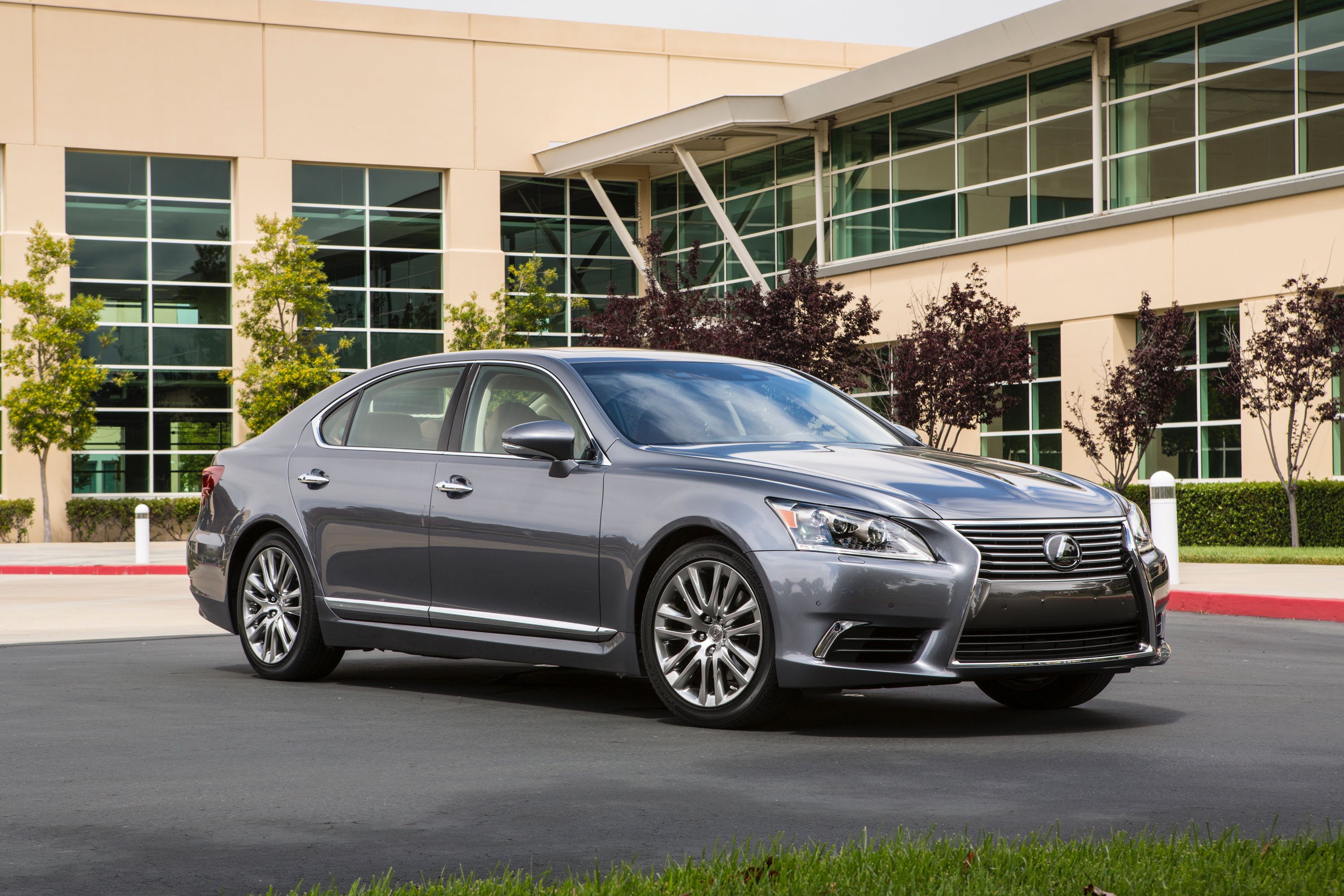 Lexus LS, Auto car, Sedan Lexus GS, Car image, 3000x2000 HD Desktop