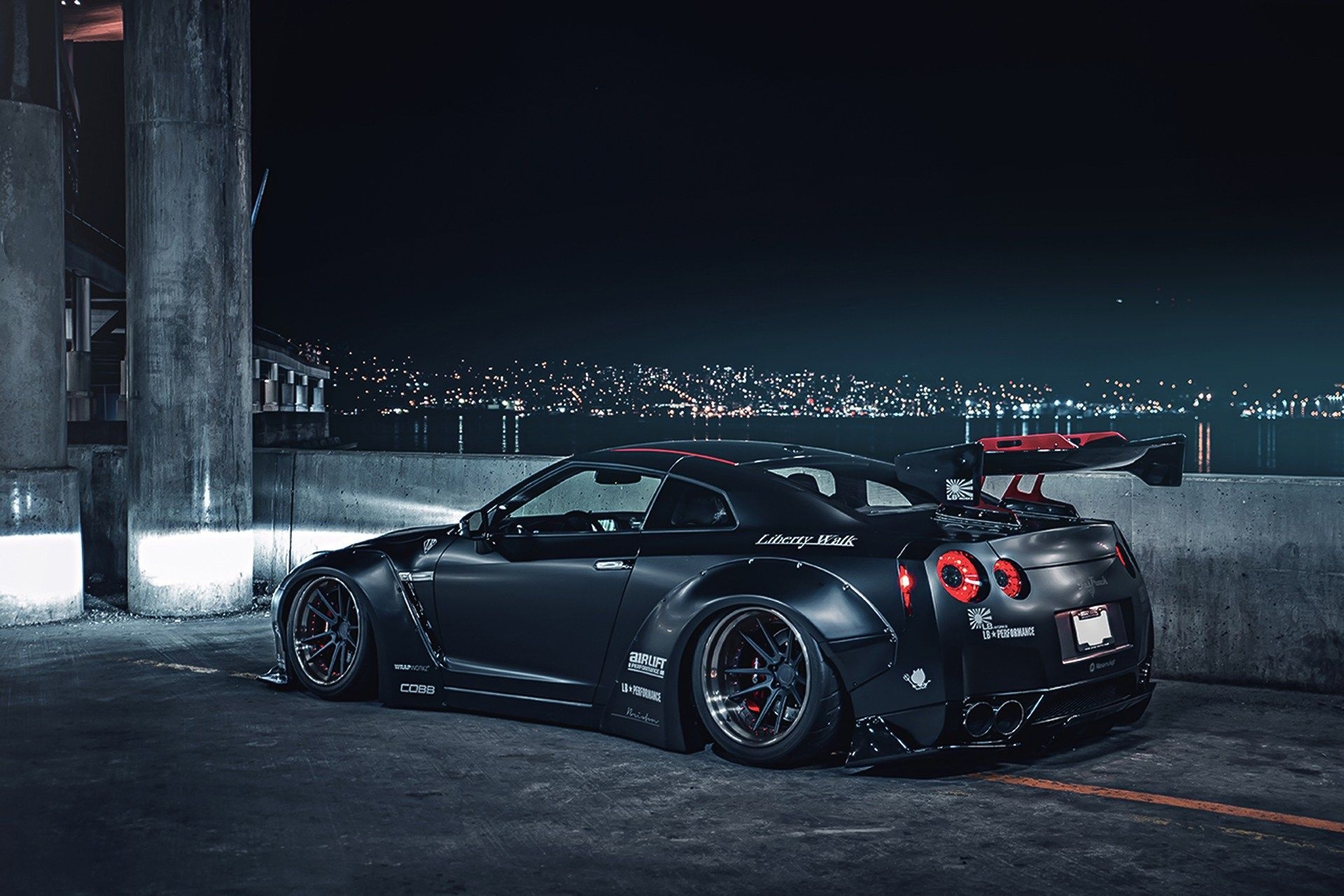 Liberty Walk Left Side, GT-R Wallpaper, 1920x1280 HD Desktop