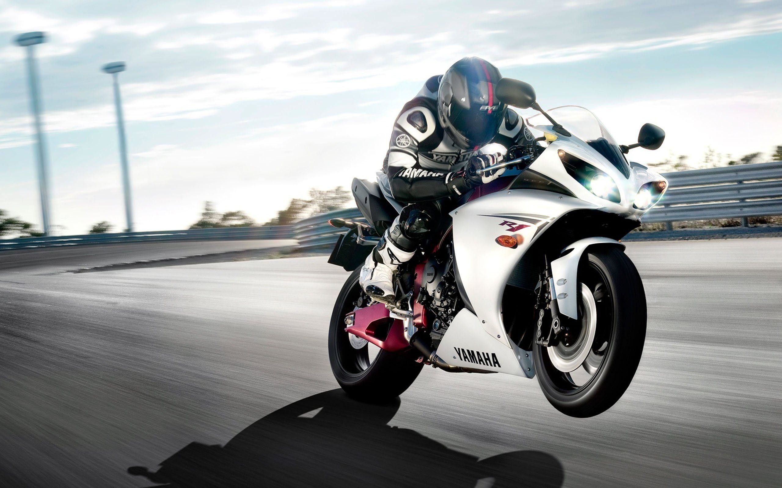 Yamaha YZF-R1, Superbikes Wallpaper, 2560x1600 HD Desktop