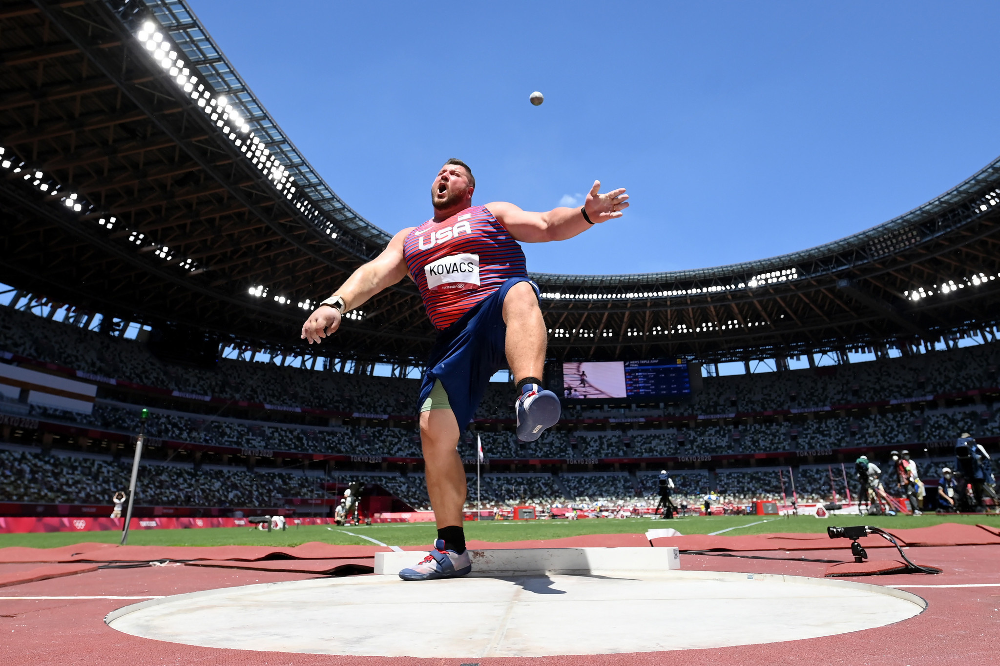 Joe Kovacs, Tokyo Olympics, Day 13 photos, Chicago Tribune, 2050x1370 HD Desktop