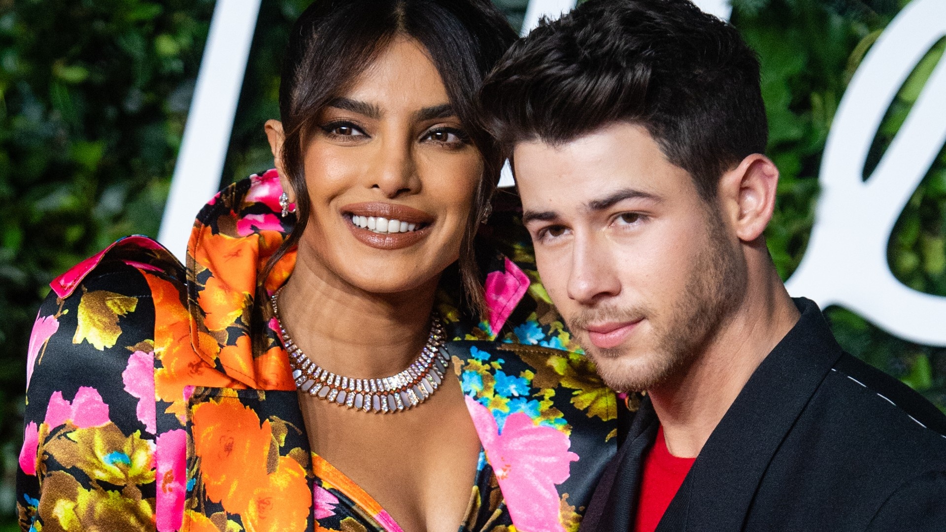 Baby rumor, Priyanka Chopra, Nick Jonas, November, 1920x1080 Full HD Desktop