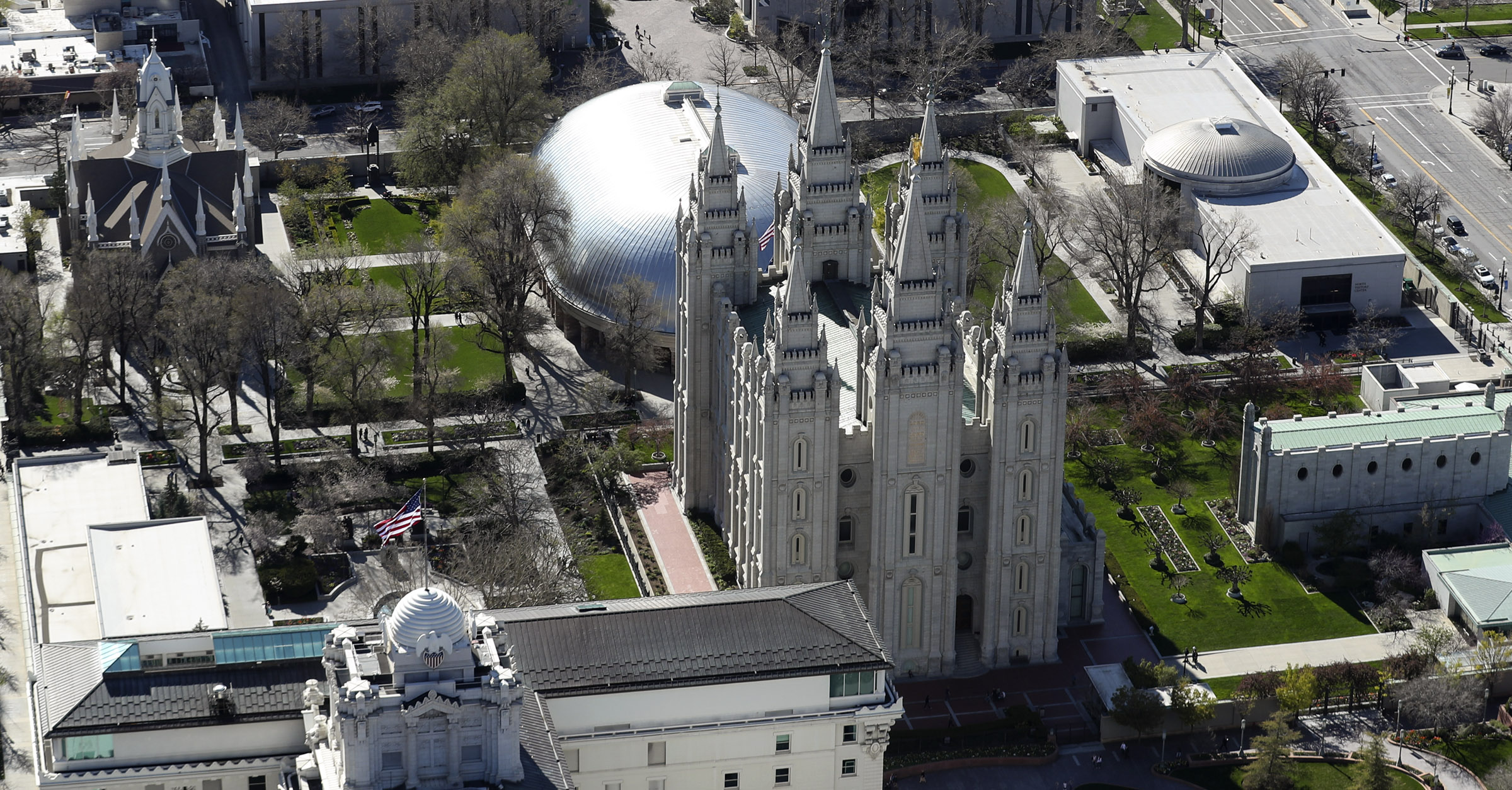 Temple closure, Important information, Spiritual significance, Redevelopment plans, 2400x1260 HD Desktop