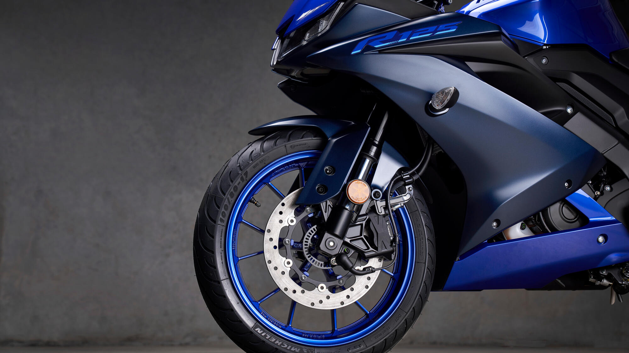 Yamaha YZF-R125, Auto model, R125 features, Yamaha motor, 2000x1130 HD Desktop